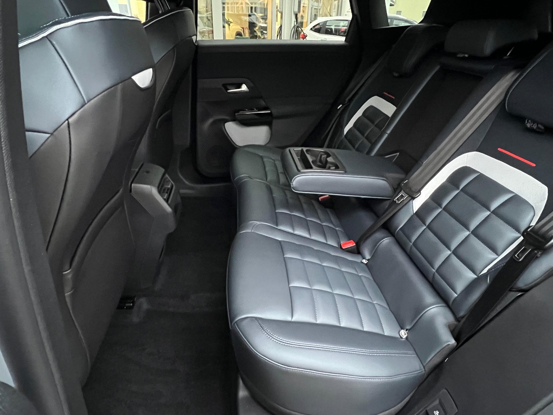 CITROEN C5 Aircross 1.2 Hybrid Max-image-12