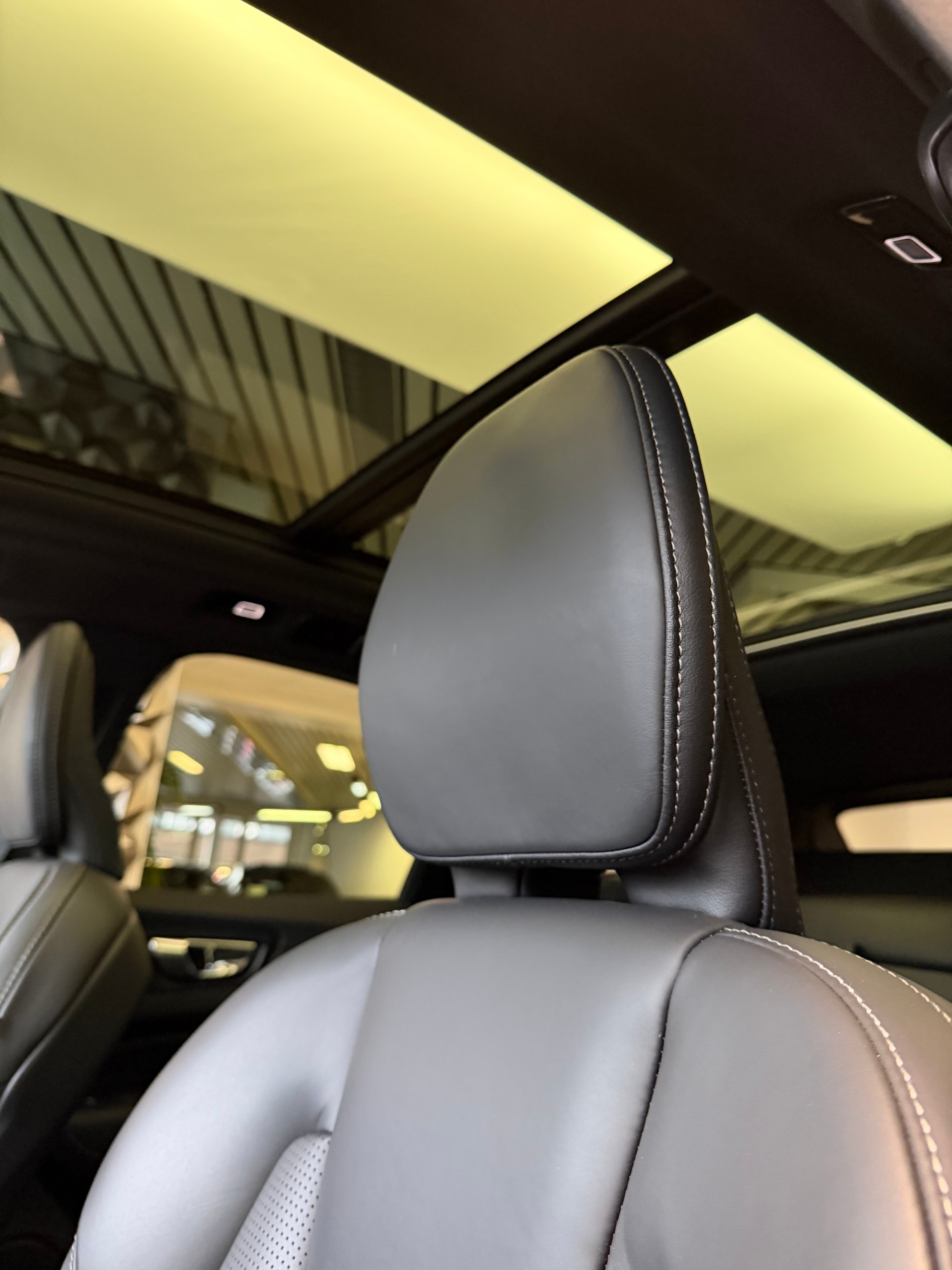 VOLVO XC60 T6 eAWD R-Design Geartronic | SoH 95,6%-image-7