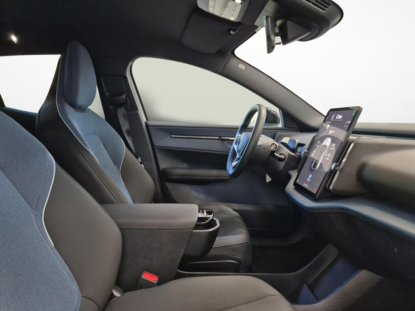 VOLVO EX30 E60 Core - Ruote invernali incluse-image-9