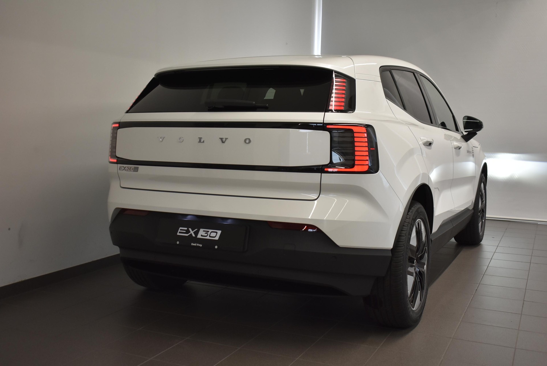 VOLVO EX30 E60 Core-image-6