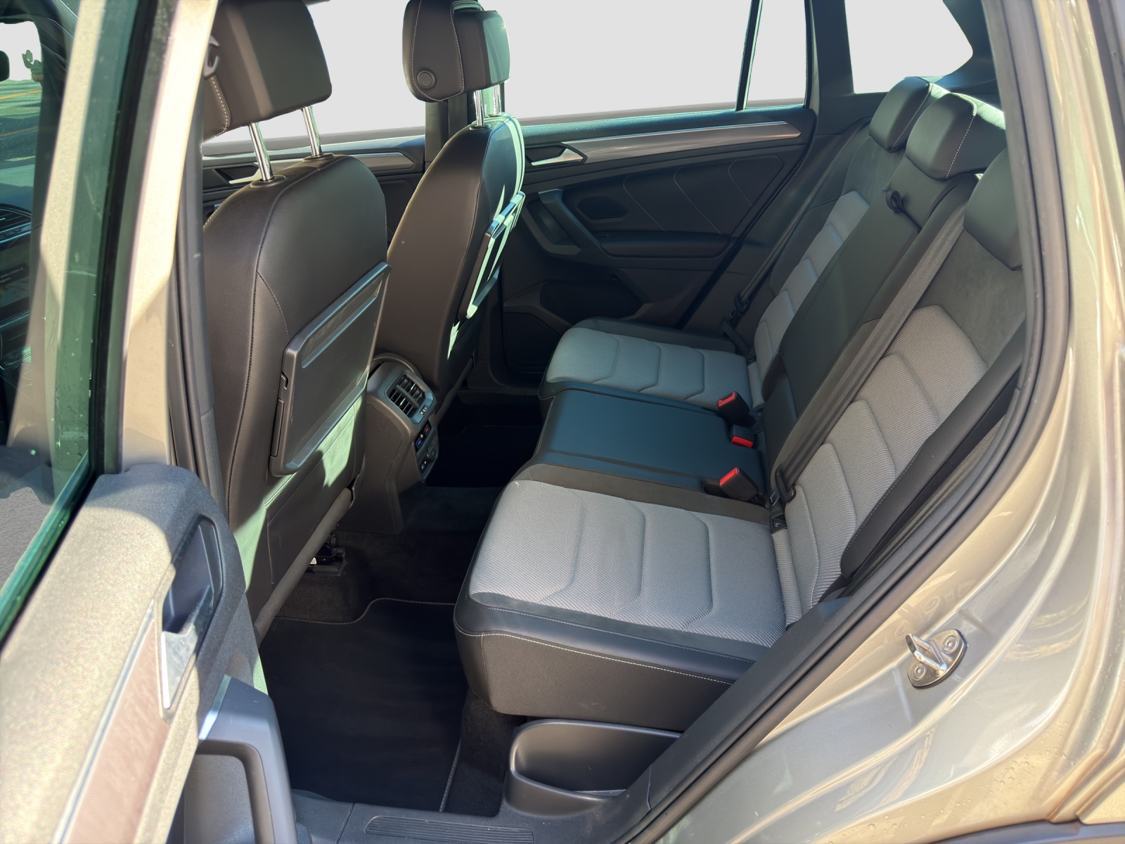 VW Tiguan 2.0TSI Highline 4Motion DSG-image-8