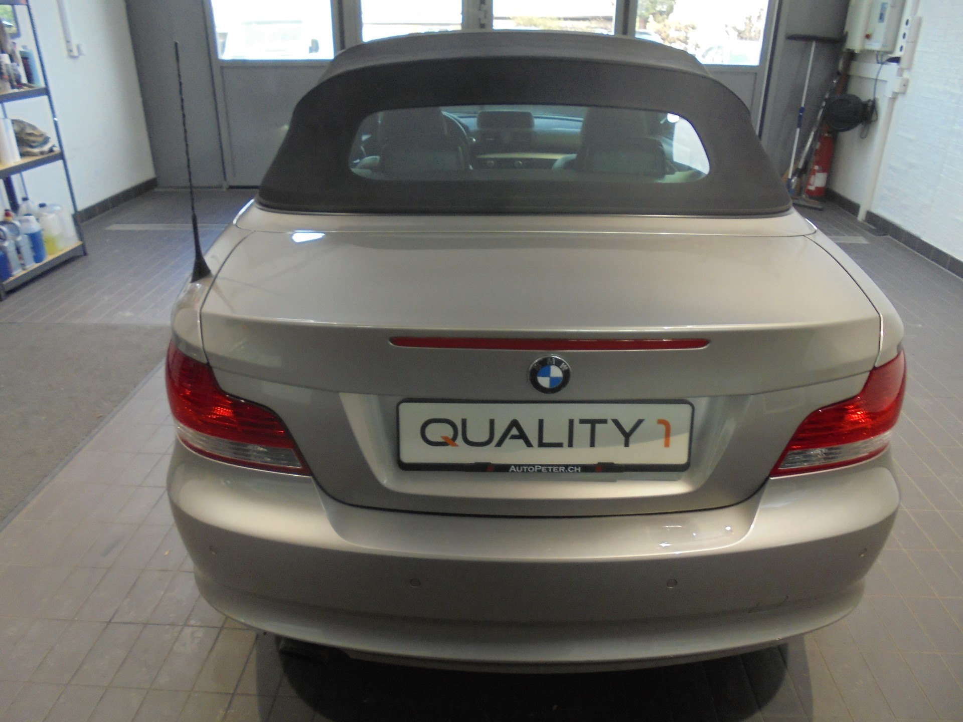 BMW 120i Cabrio Steptronic-image-5