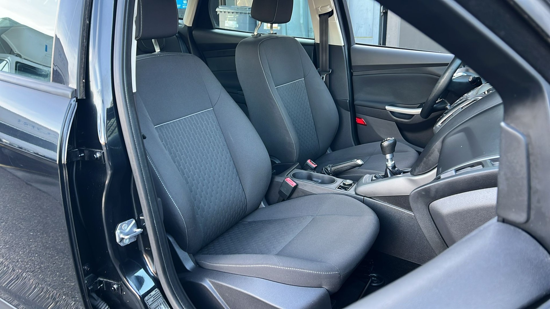 FORD Focus 1.0 SCTi Winner-image-12