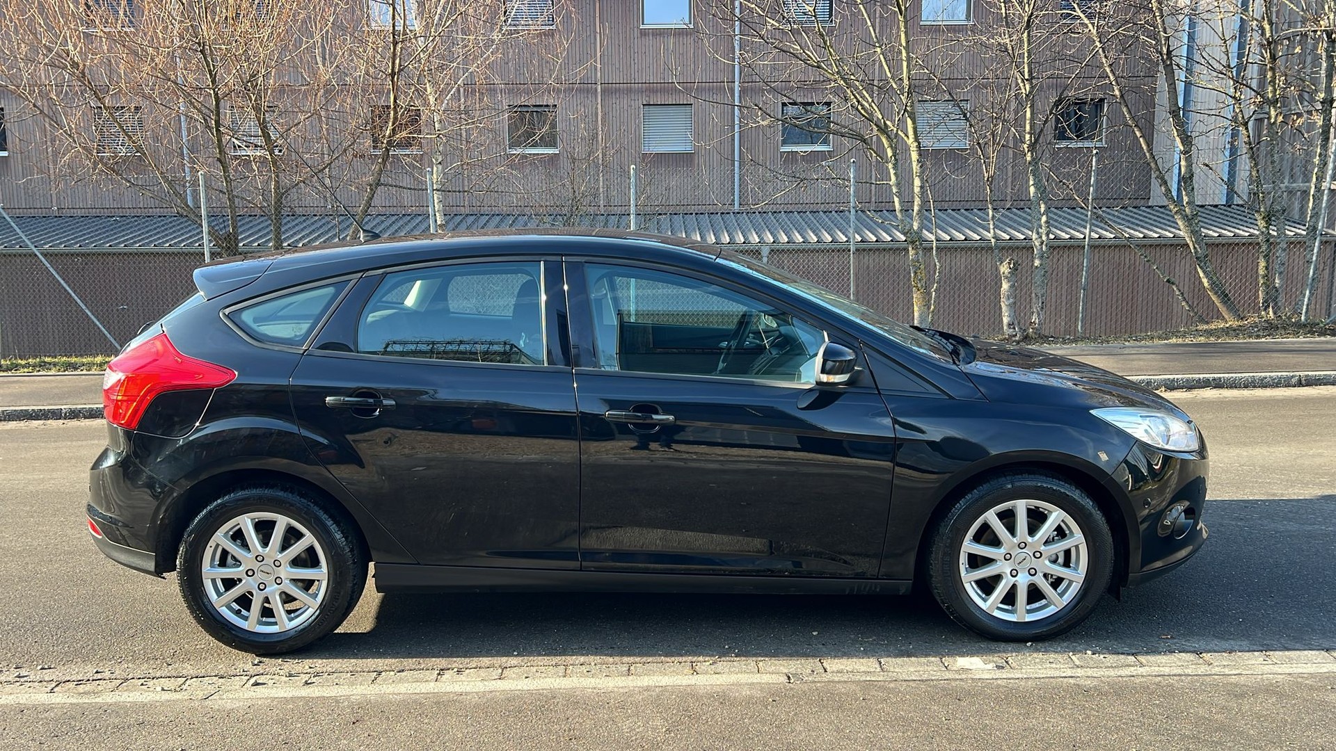 FORD Focus 1.0 SCTi Winner-image-4