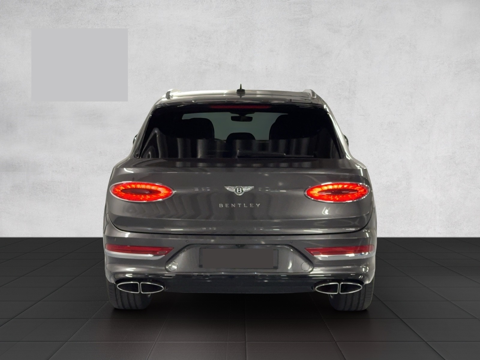 BENTLEY Bentayga V8-image-4