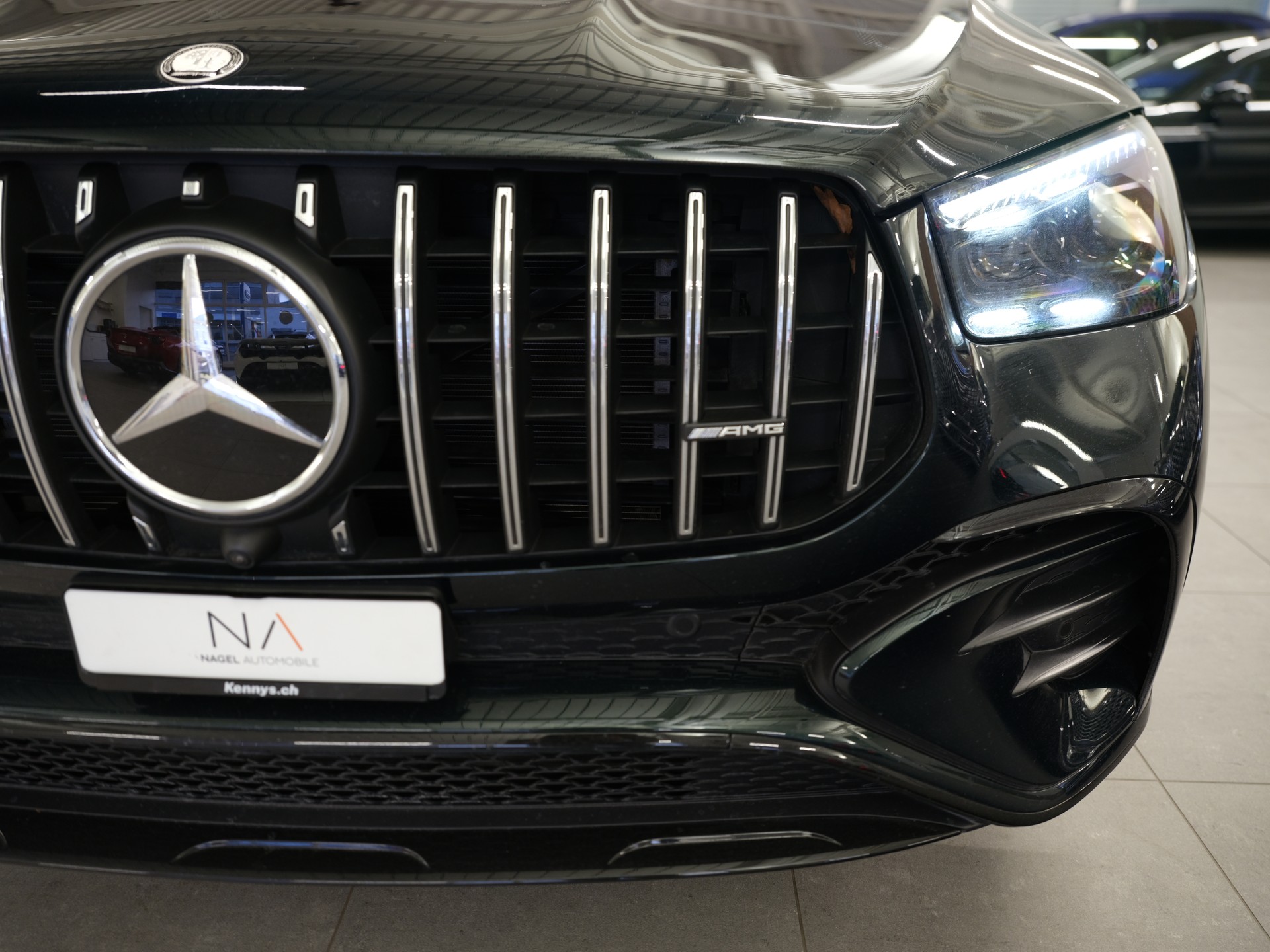MERCEDES-BENZ GLE 53 AMG 4Matic+ 9G-Speedshift *Pano* *Head-Up* *Burmester* *Carbon Paket* *Sitzbelüftung*-image-10