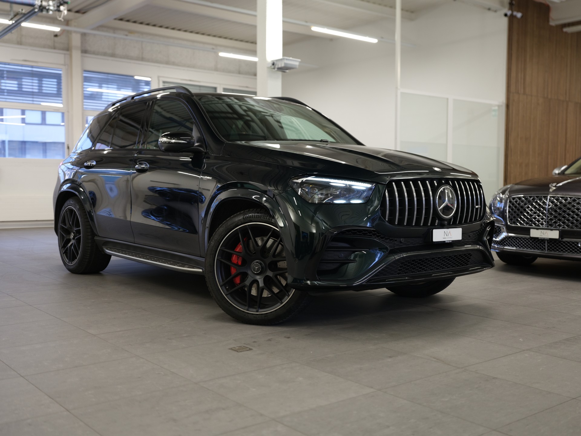 MERCEDES-BENZ GLE 53 AMG 4Matic+ 9G-Speedshift *Pano* *Head-Up* *Burmester* *Carbon Paket* *Sitzbelüftung*-image-0