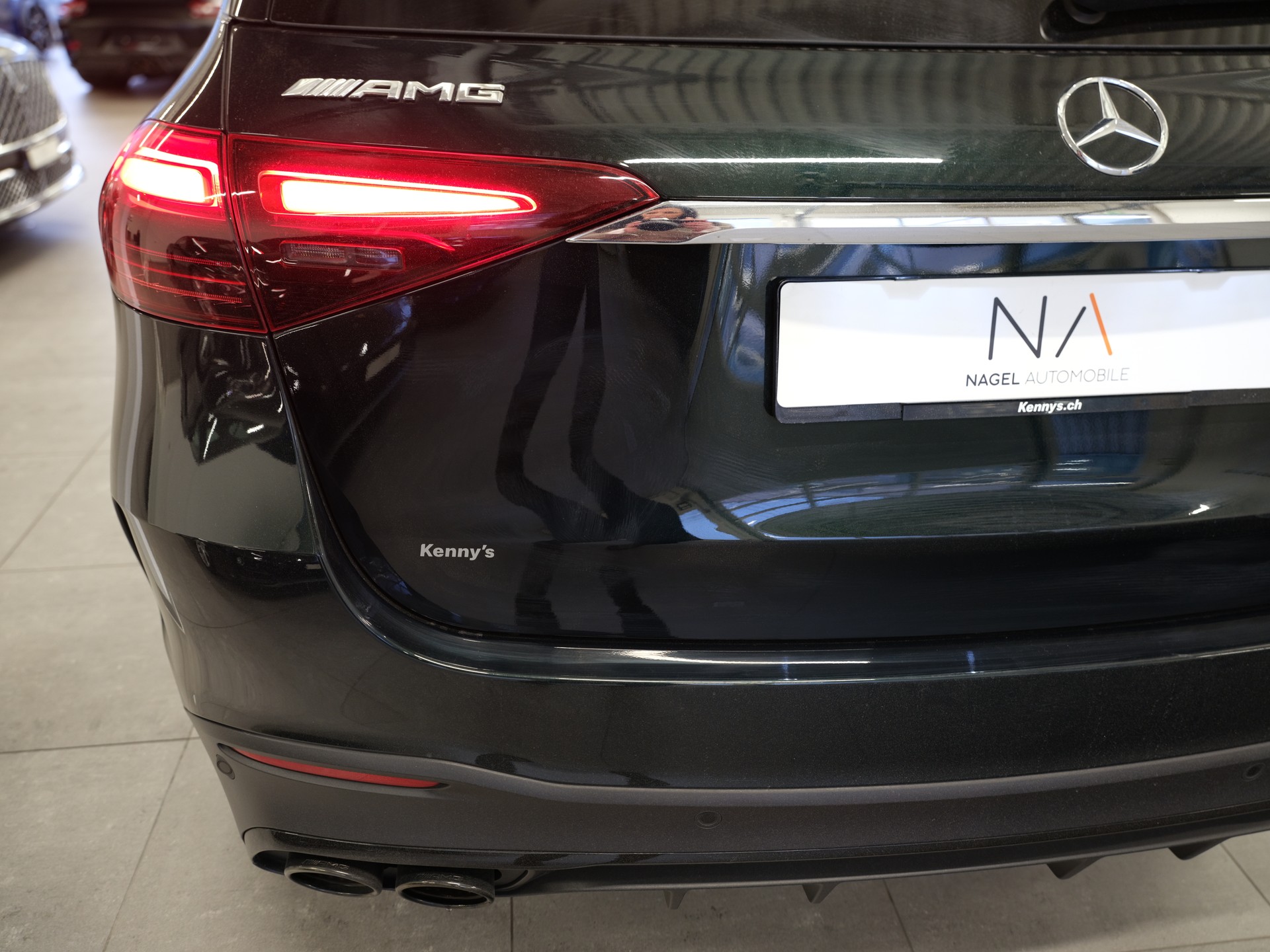 MERCEDES-BENZ GLE 53 AMG 4Matic+ 9G-Speedshift *Pano* *Head-Up* *Burmester* *Carbon Paket* *Sitzbelüftung*-image-12