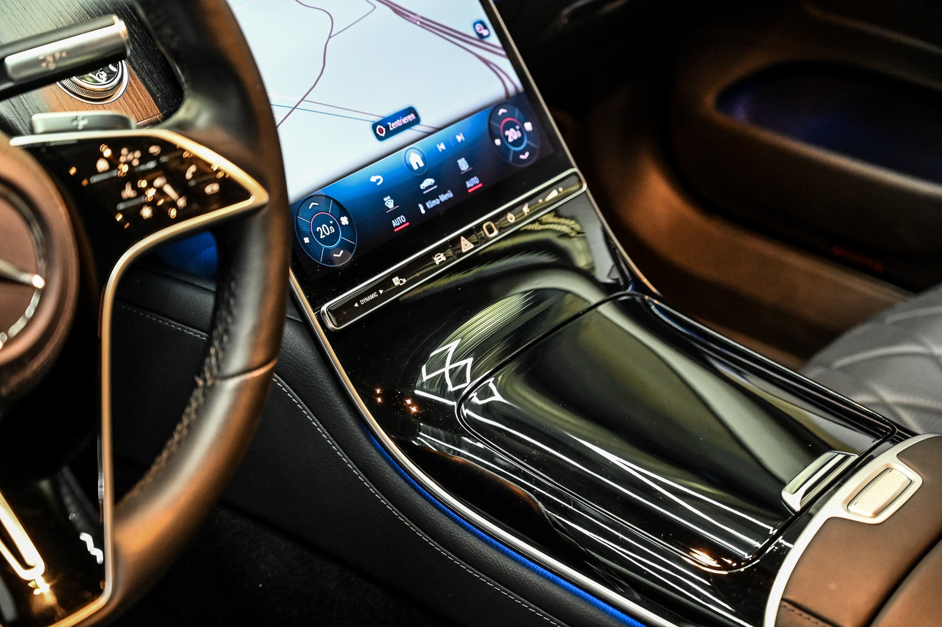 MERCEDES-BENZ S 500 V6 4matic lang-image-18