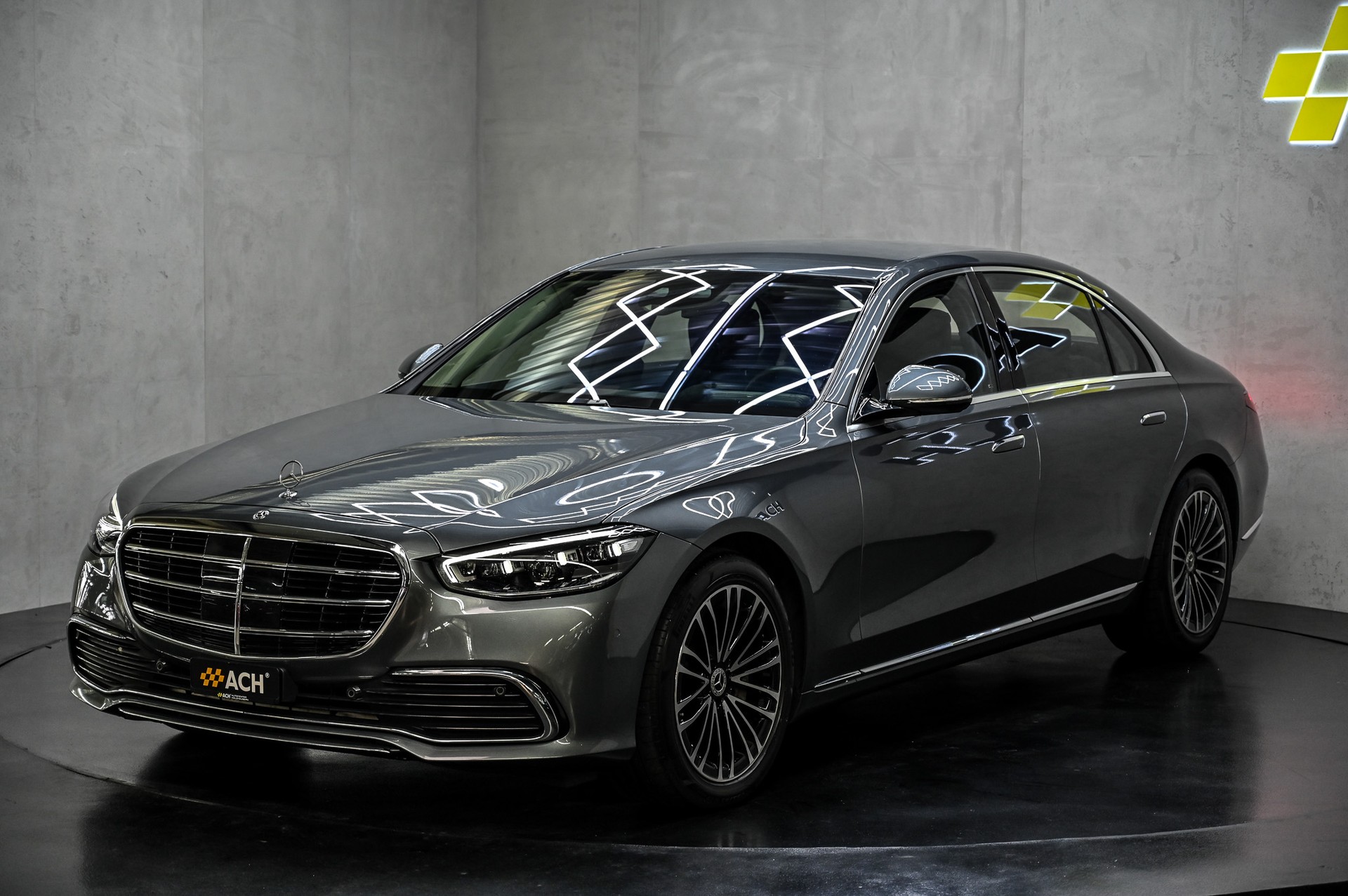 MERCEDES-BENZ S 500 V6 4matic lang-image-2