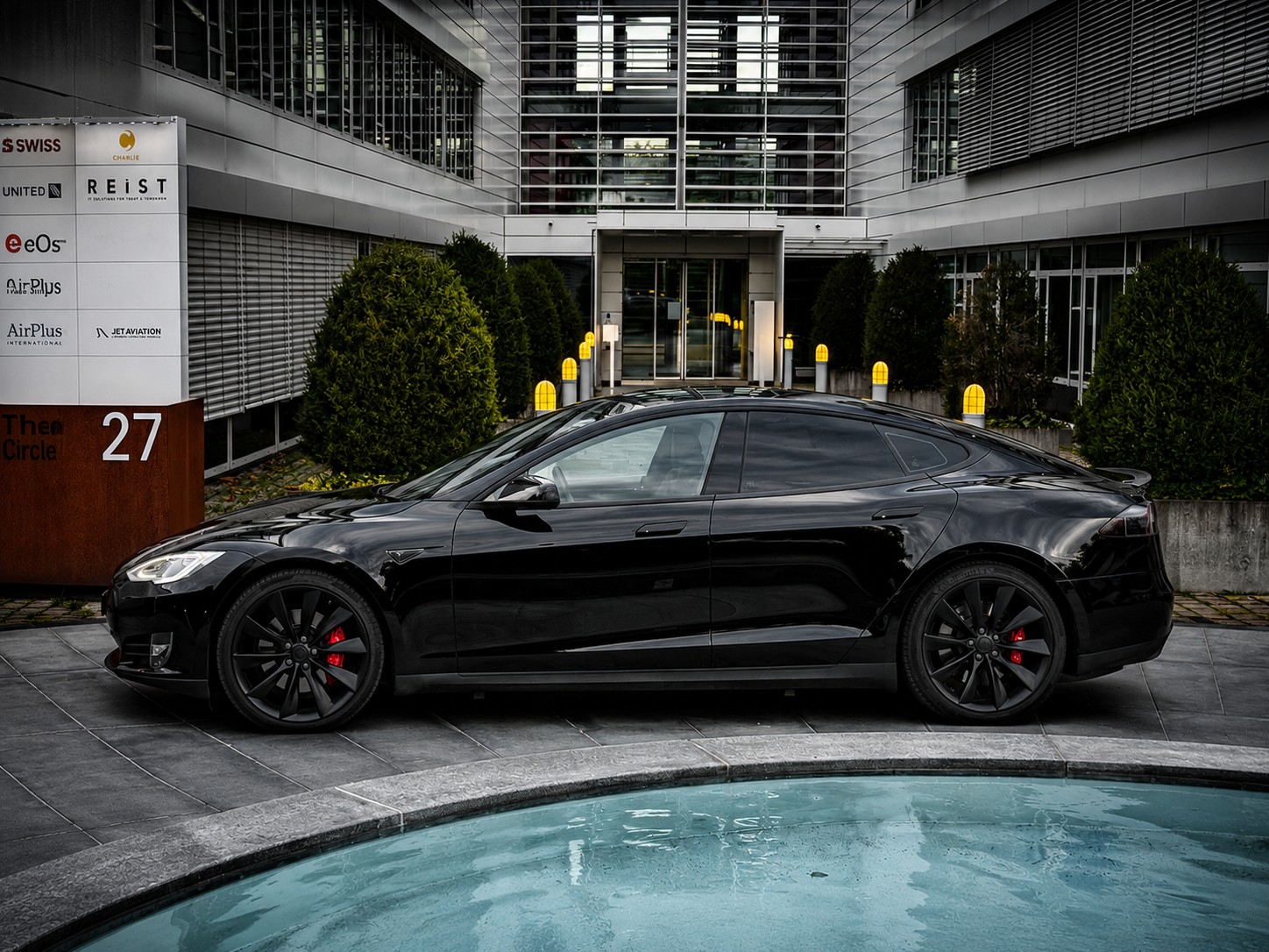 TESLA Model S P85D Performance | FREE SUPERCHARGING-image-2