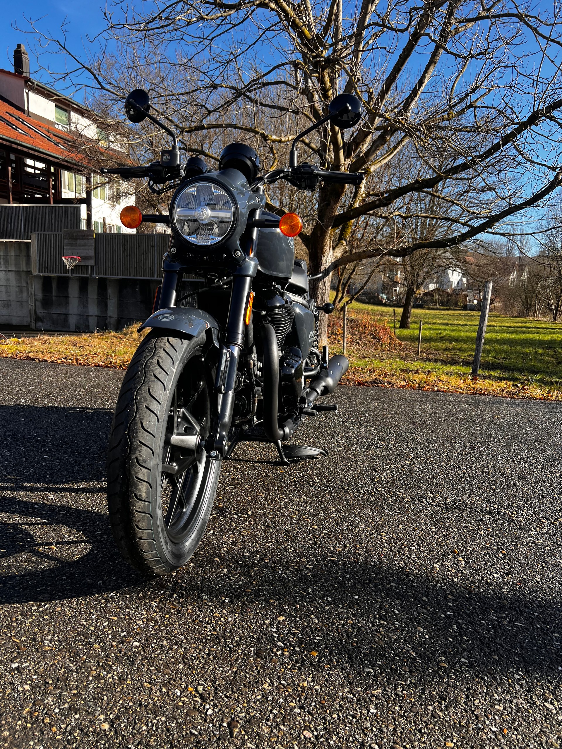 ROYAL ENFIELD Shotgun 650 Single-image-1
