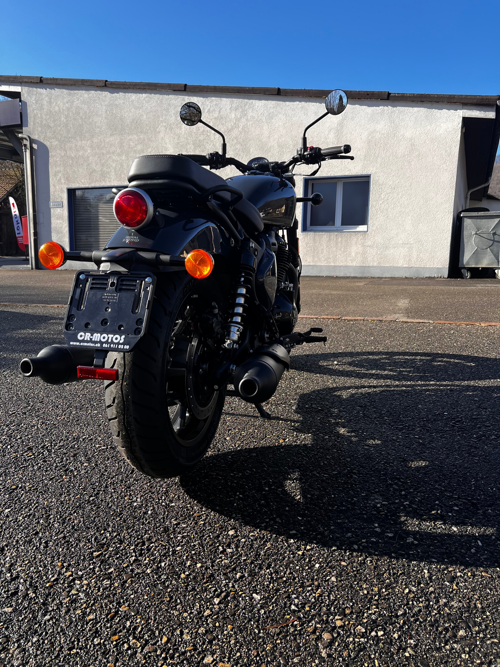 ROYAL ENFIELD Shotgun 650 Single-image-4