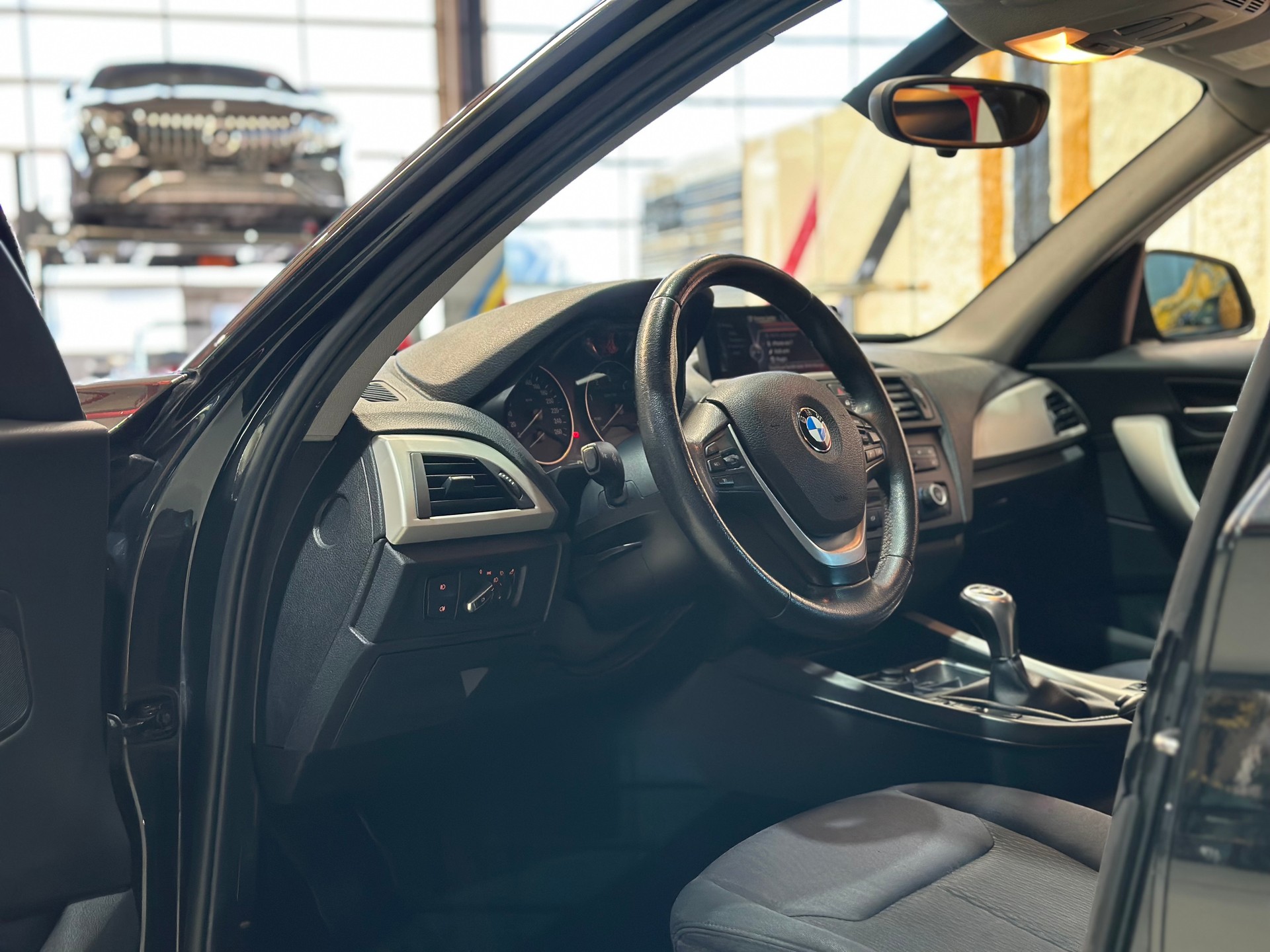 BMW 116d Urban Line-image-9