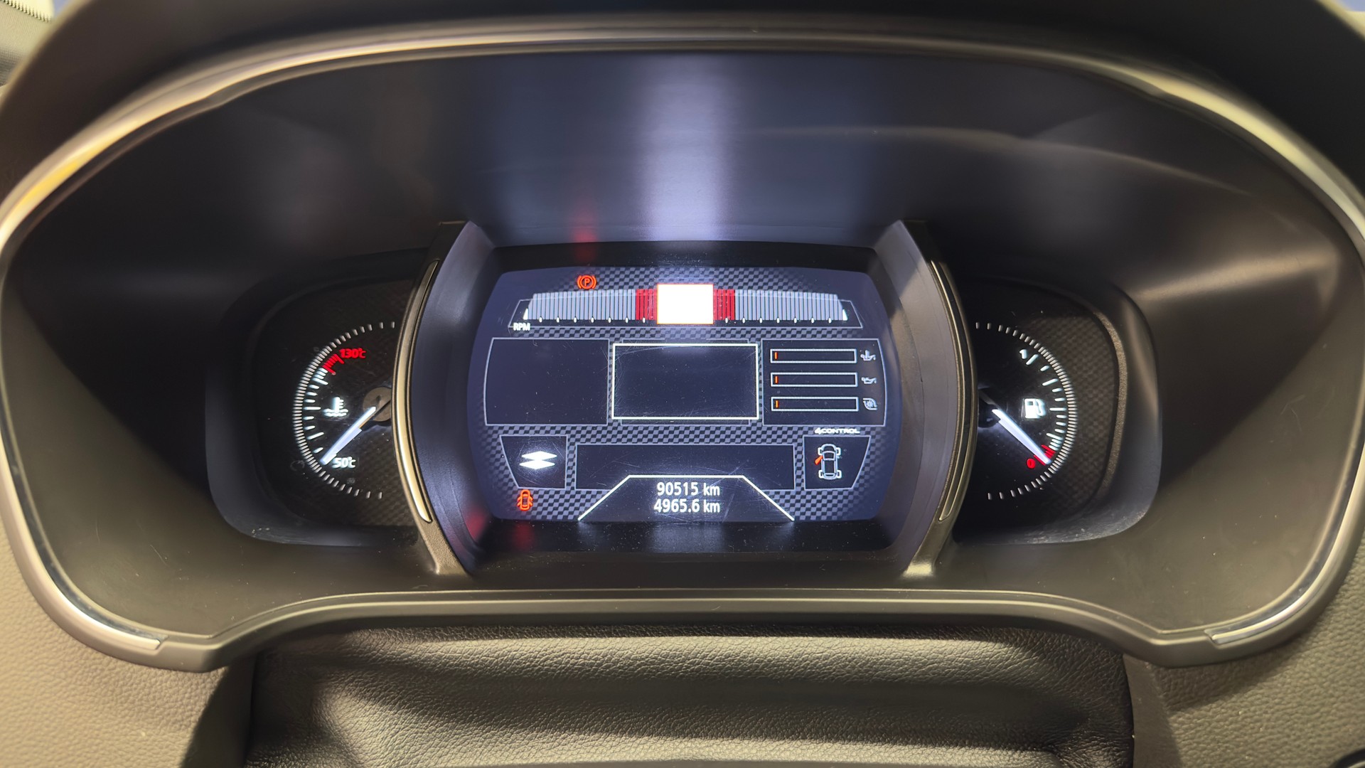 RENAULT Mégane Trophy 300 EDC-image-12