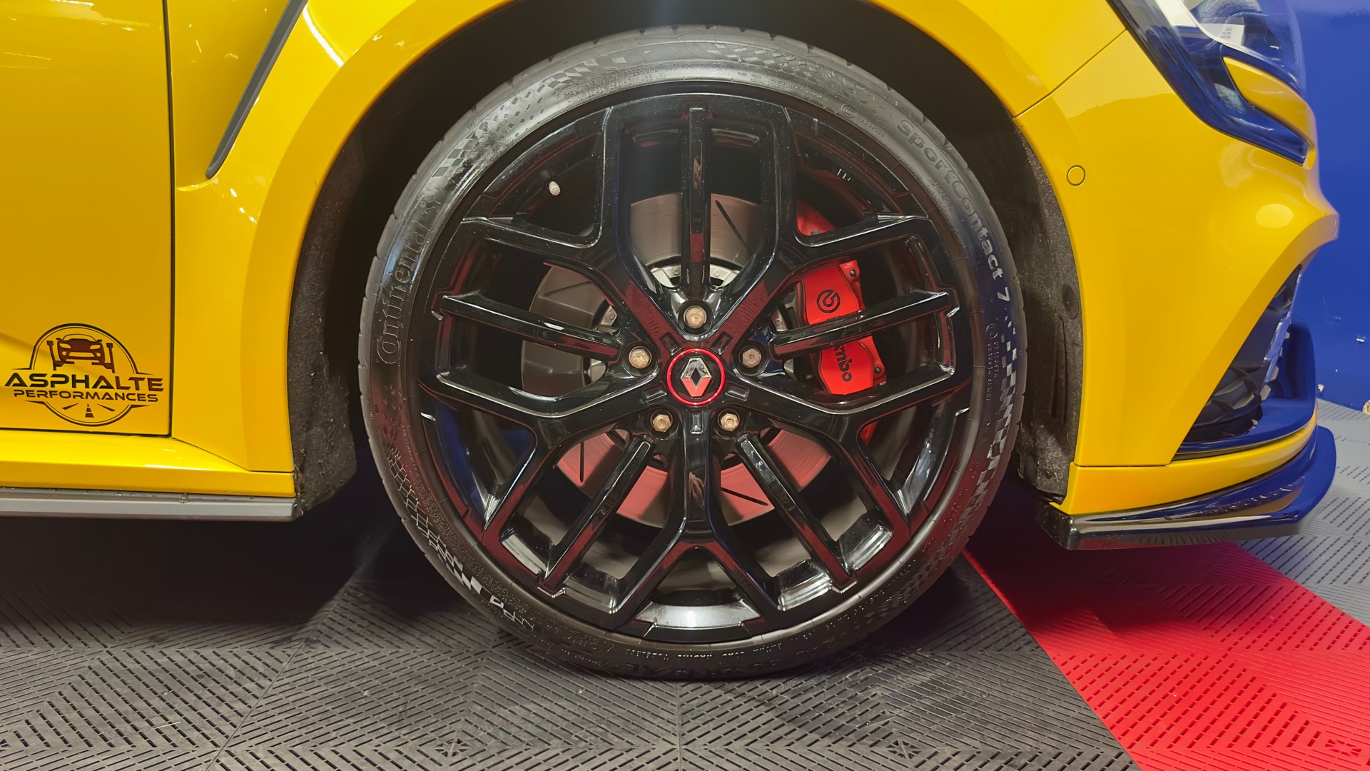 RENAULT Mégane Trophy 300 EDC-image-7