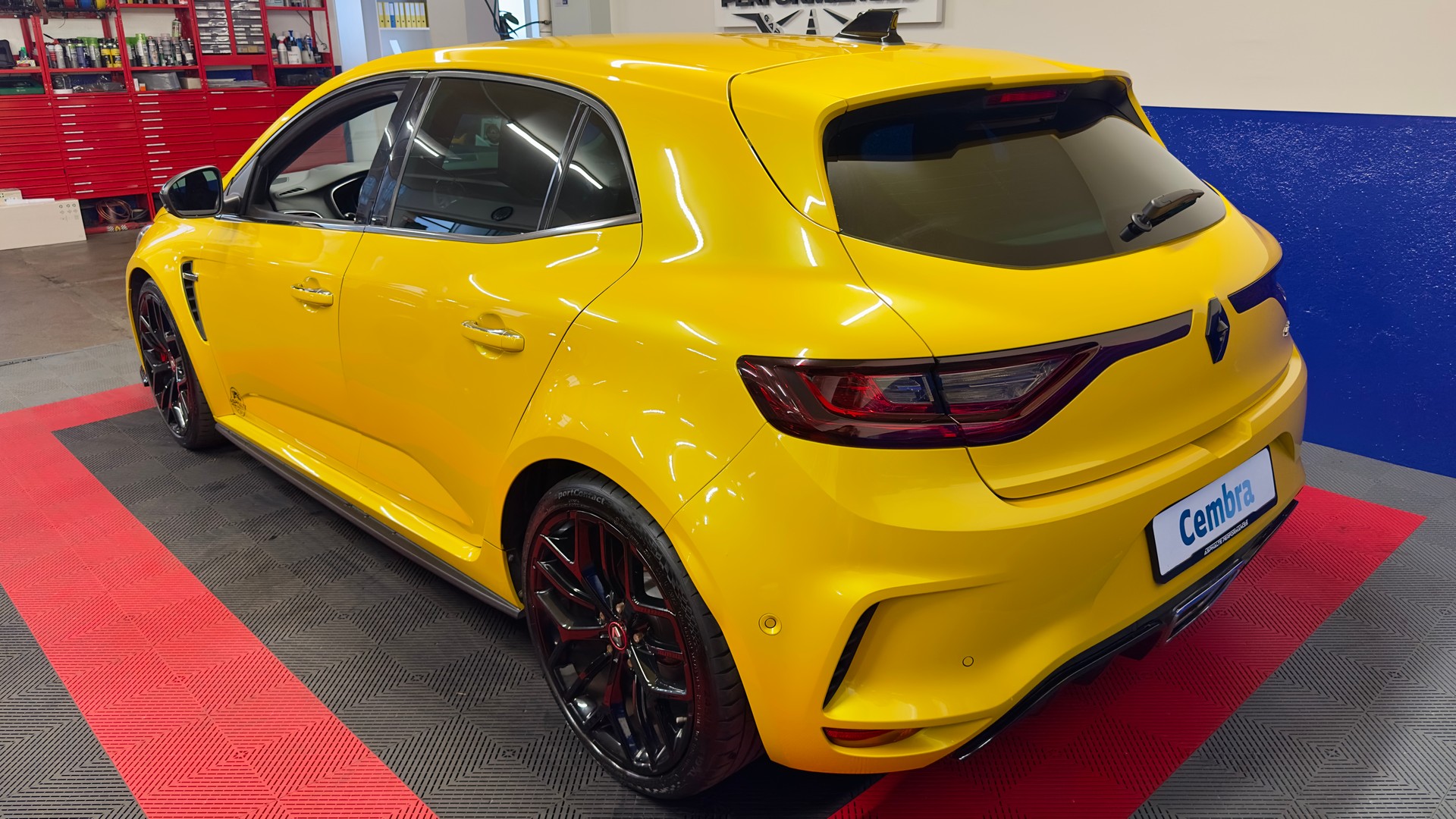 RENAULT Mégane Trophy 300 EDC-image-2
