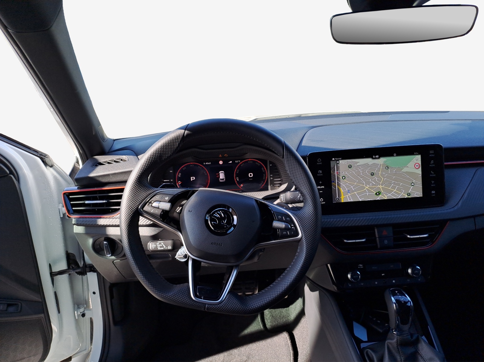 SKODA Kamiq 1.0 TSI Monte Carlo DSG-image-8