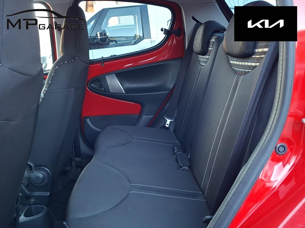 CITROEN C1 1.0i Seduction EGS-image-10
