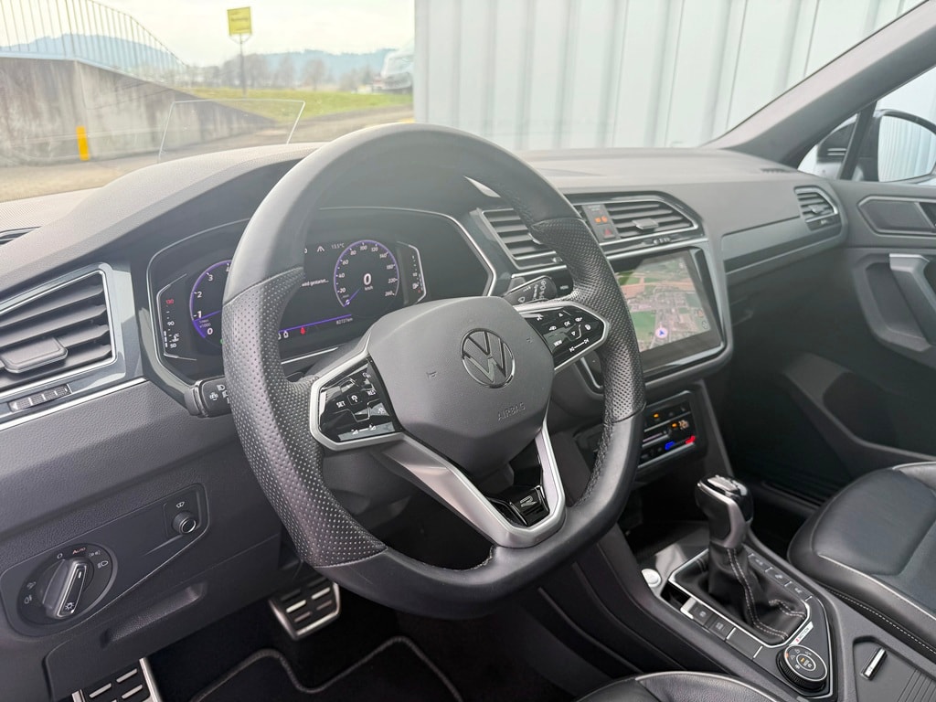 VW Tiguan 2.0TSI R-Line 4Motion DSG-image-6