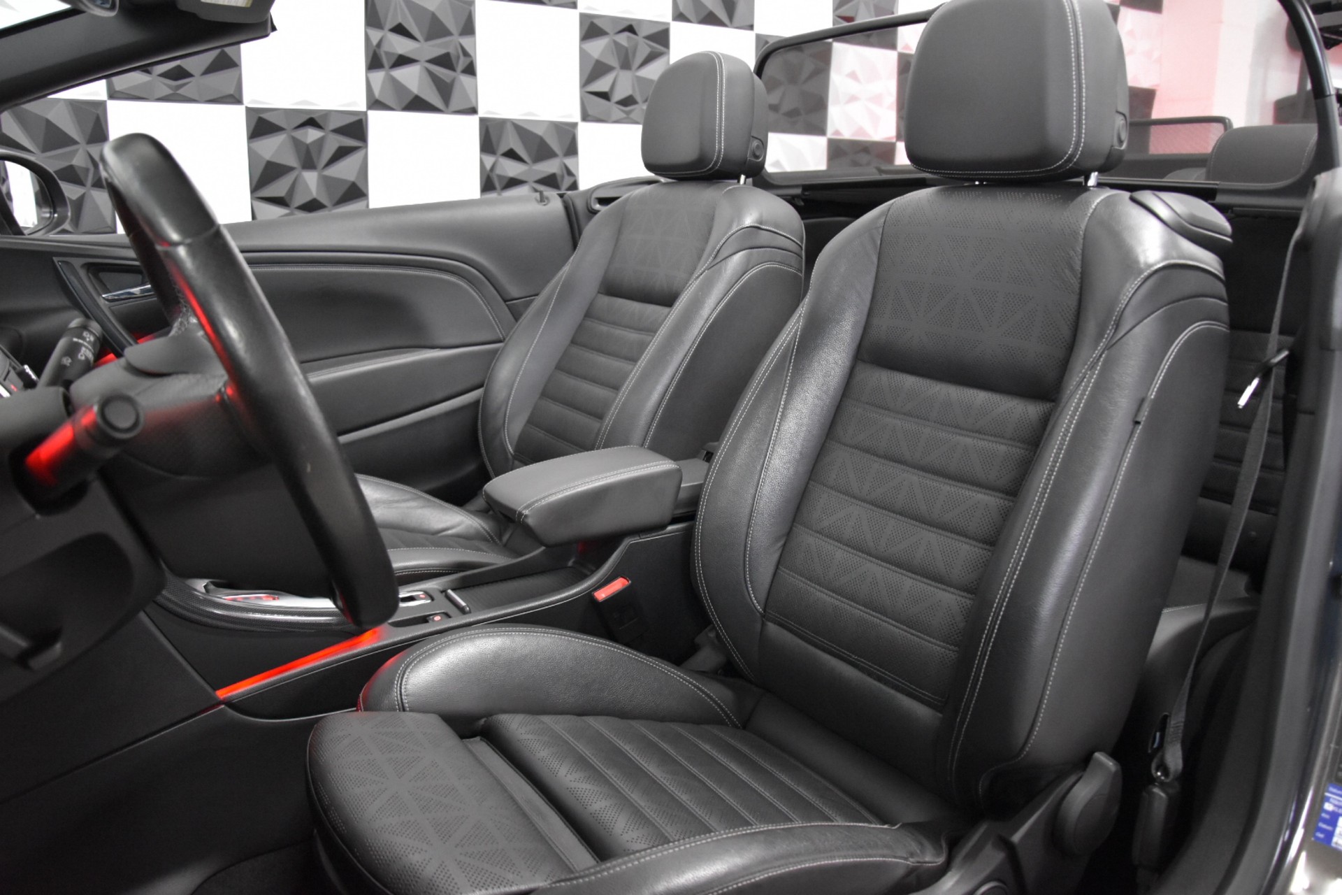 OPEL Cascada 1.6i 16V Cosmo Automat-image-12