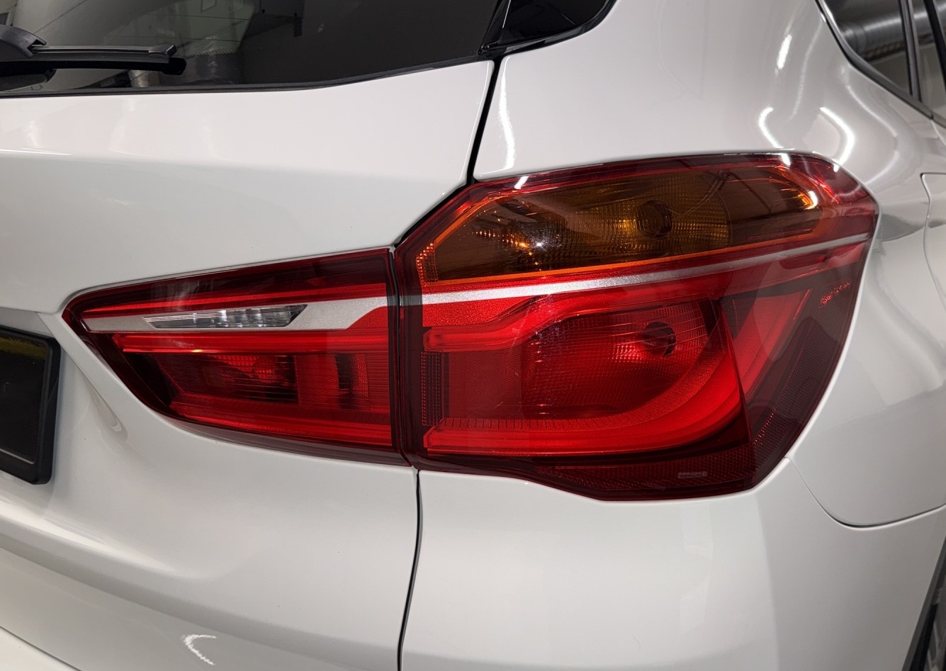 BMW X1 xDrive 20d Sport Line-image-21
