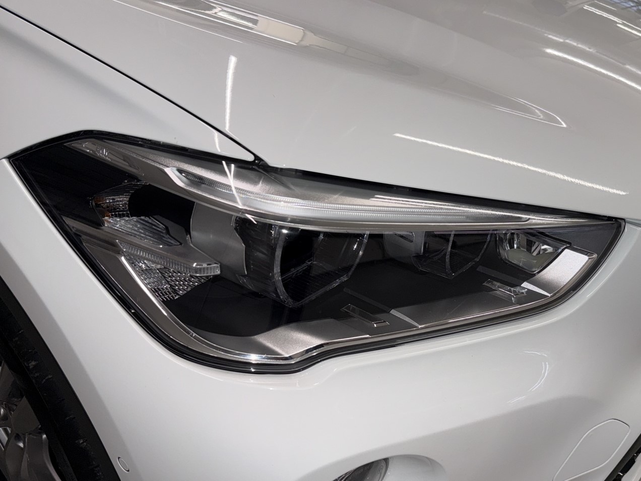 BMW X1 xDrive 20d Sport Line-image-20