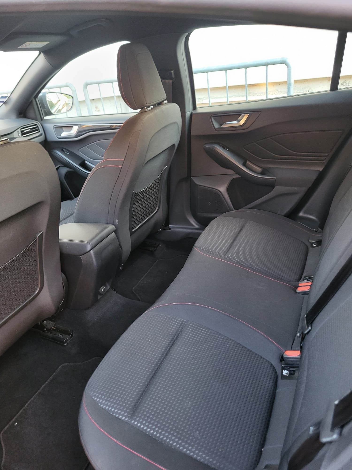FORD Focus 1.0 SCTi Trend+-image-9