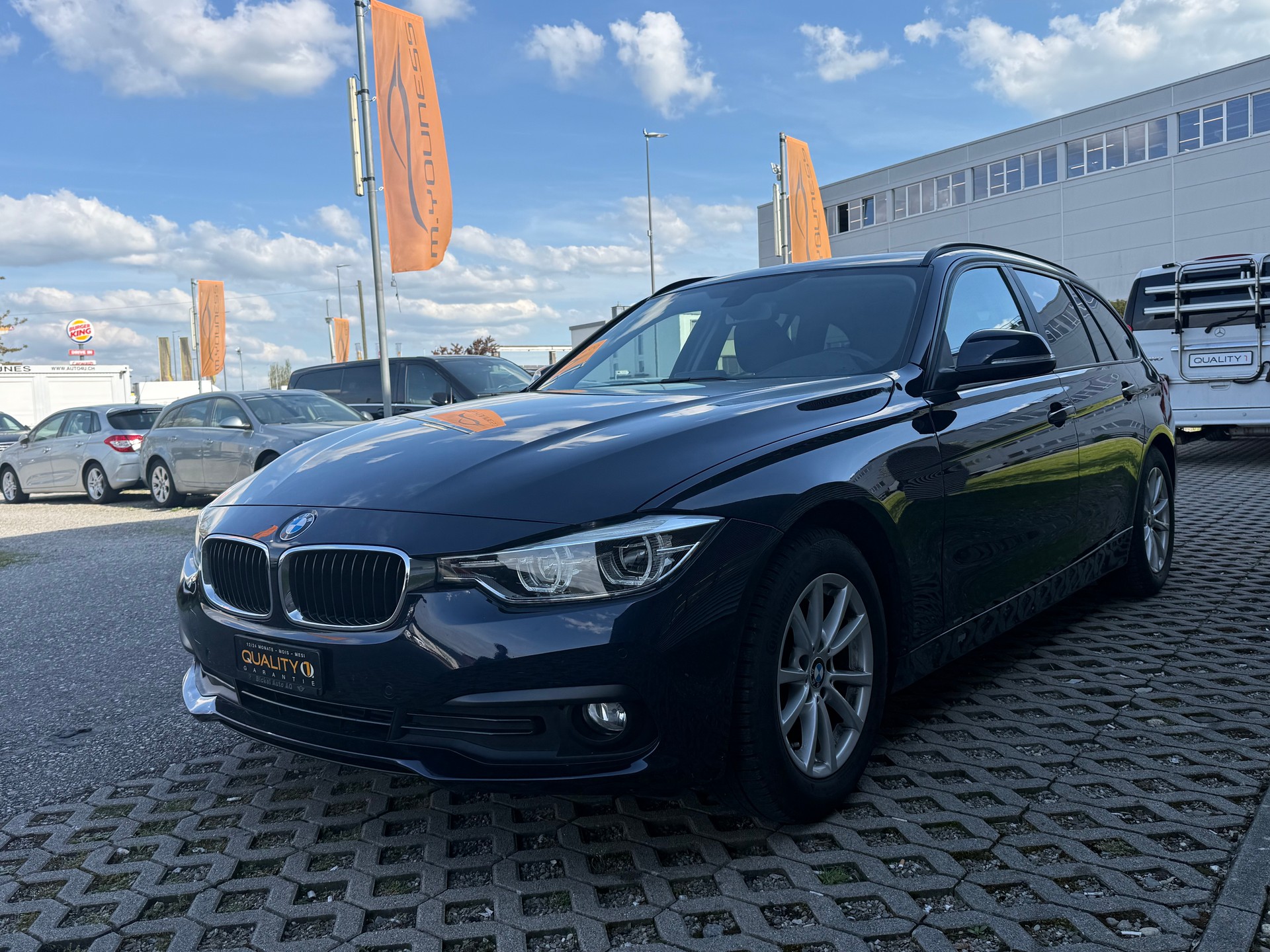 BMW 318i Touring Business-image-2