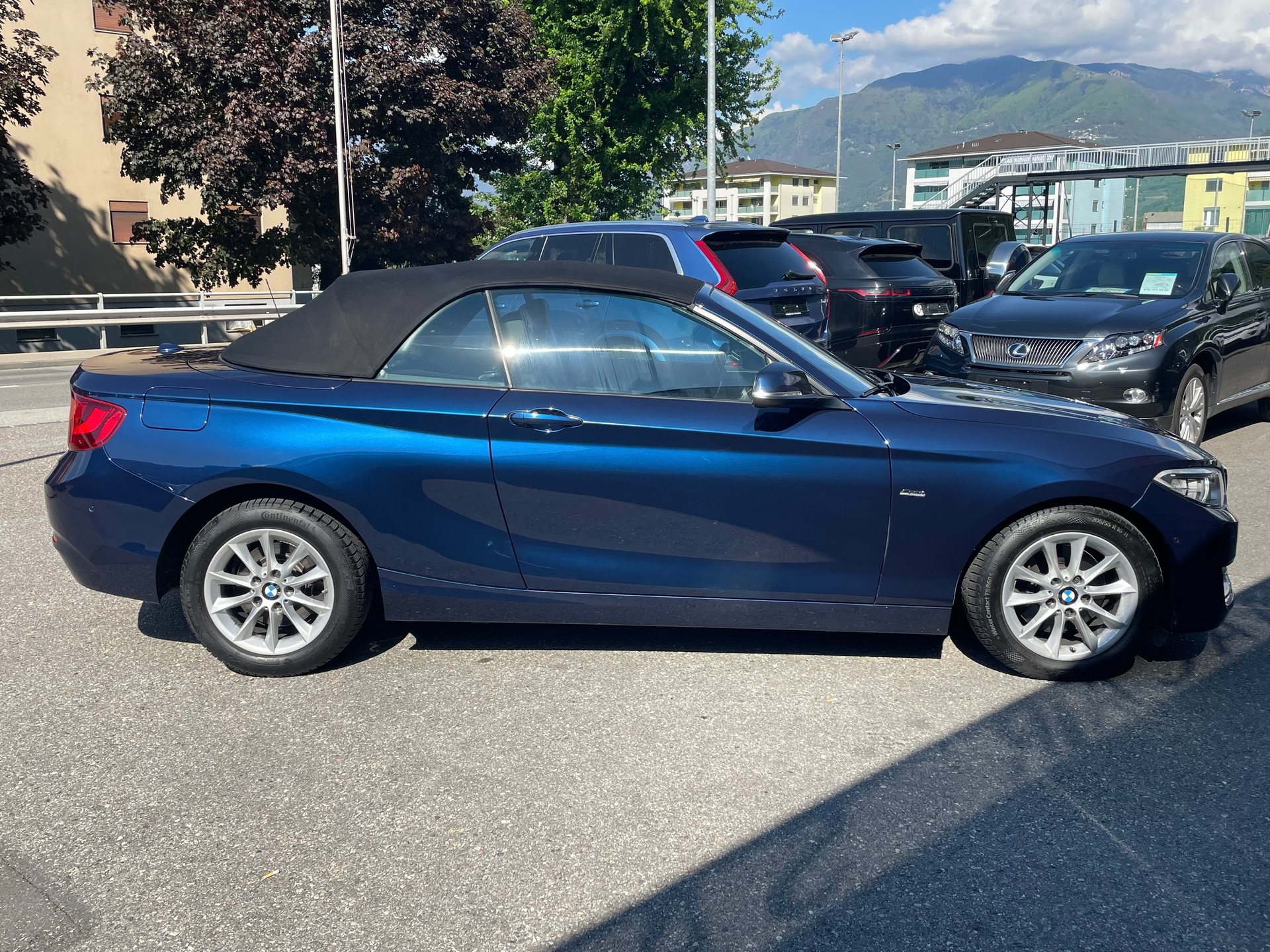 BMW 220i Sport Line Steptronic-image-6