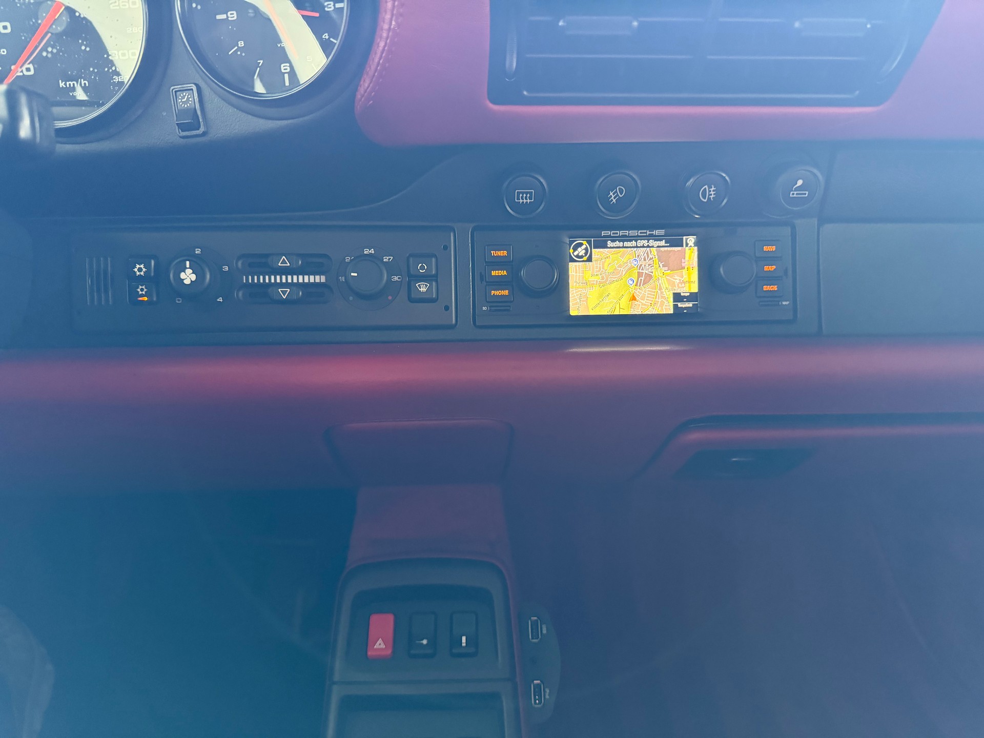 PORSCHE 911 Turbo 3.6 WLS1 430 PS (CH)-image-13