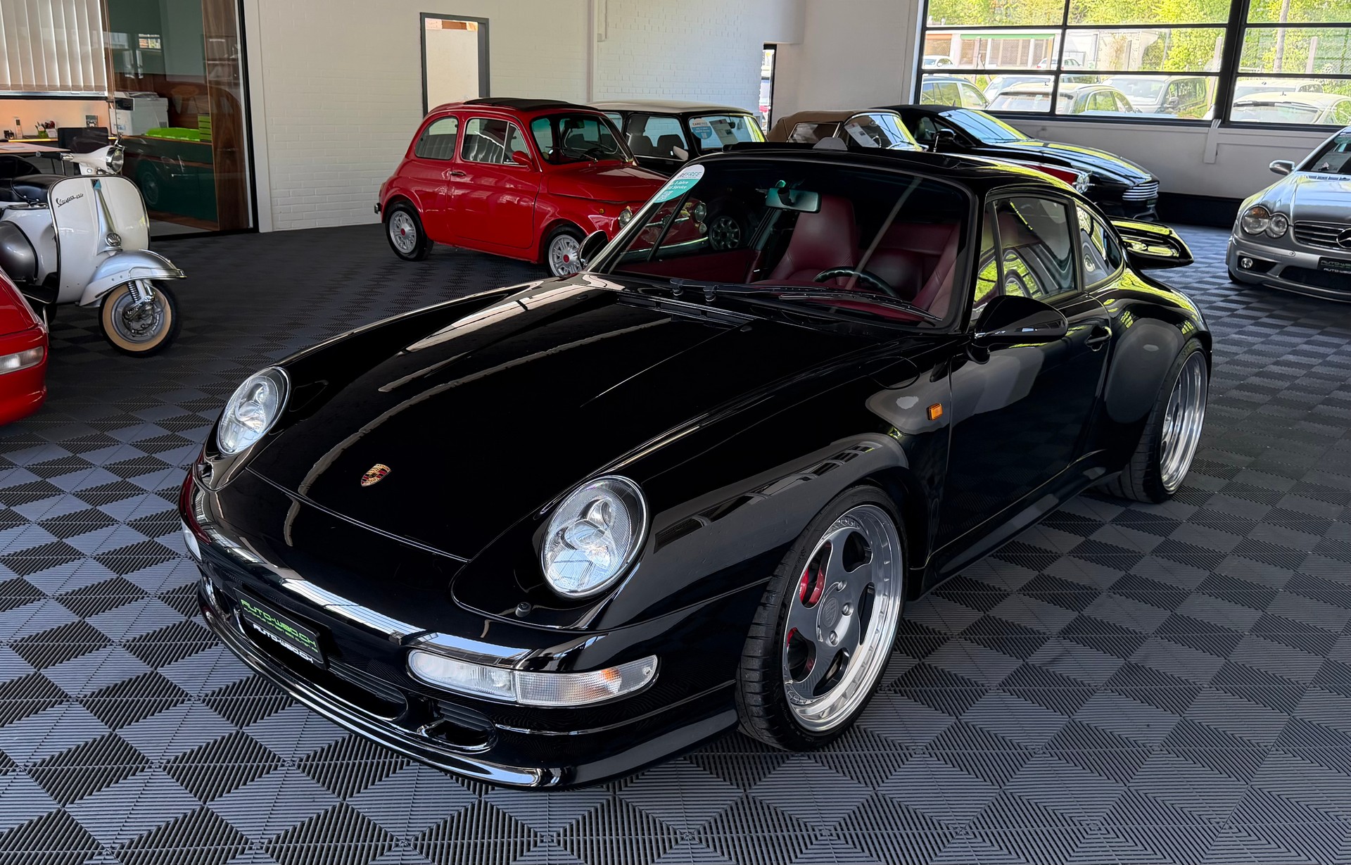 PORSCHE 911 Turbo 3.6 WLS1 430 PS (CH)-image-6