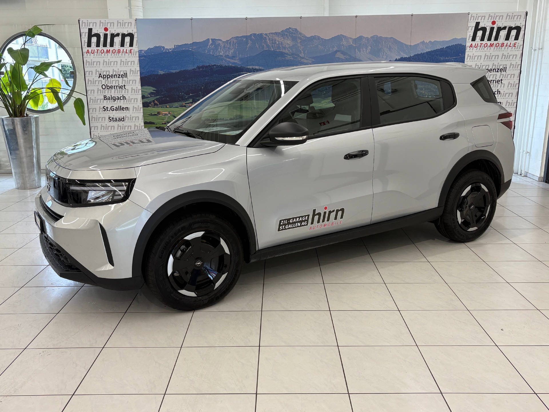 OPEL Frontera 1.2 T HEV Edition-image-0