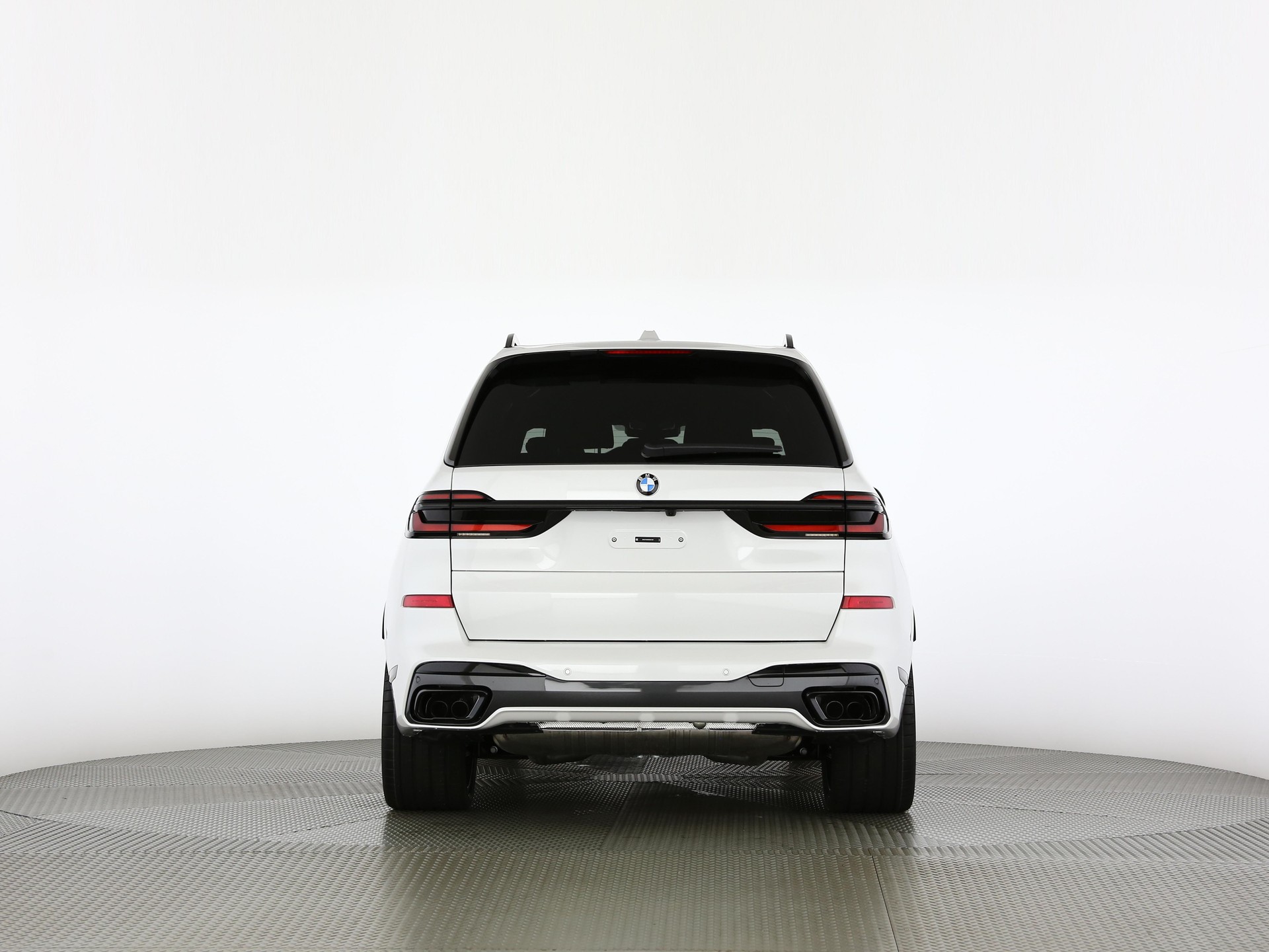BMW X7 40i xDrive SAG-image-10