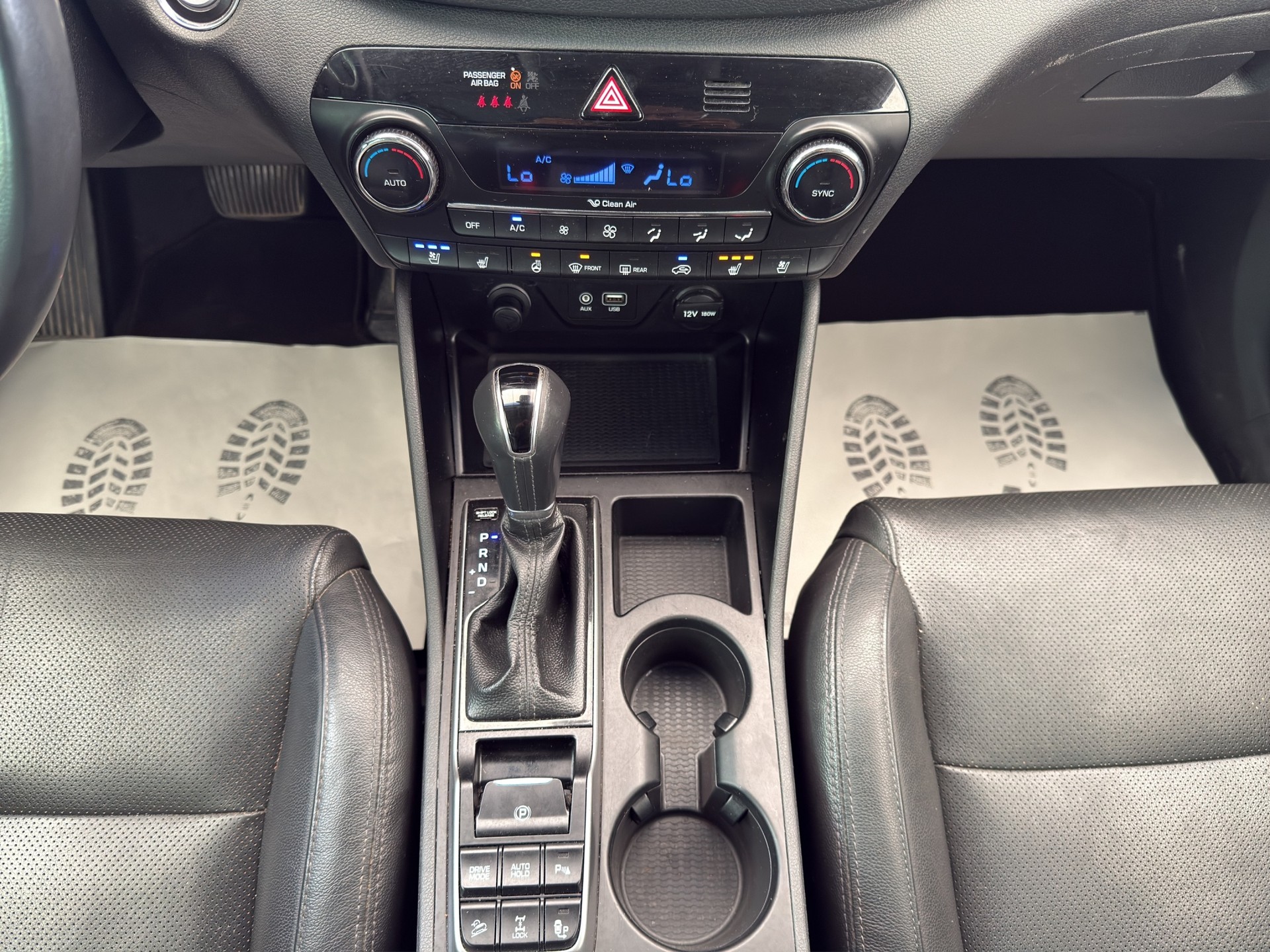 HYUNDAI Tucson 2.0 CRDI Vertex 4WD Automatic-image-11