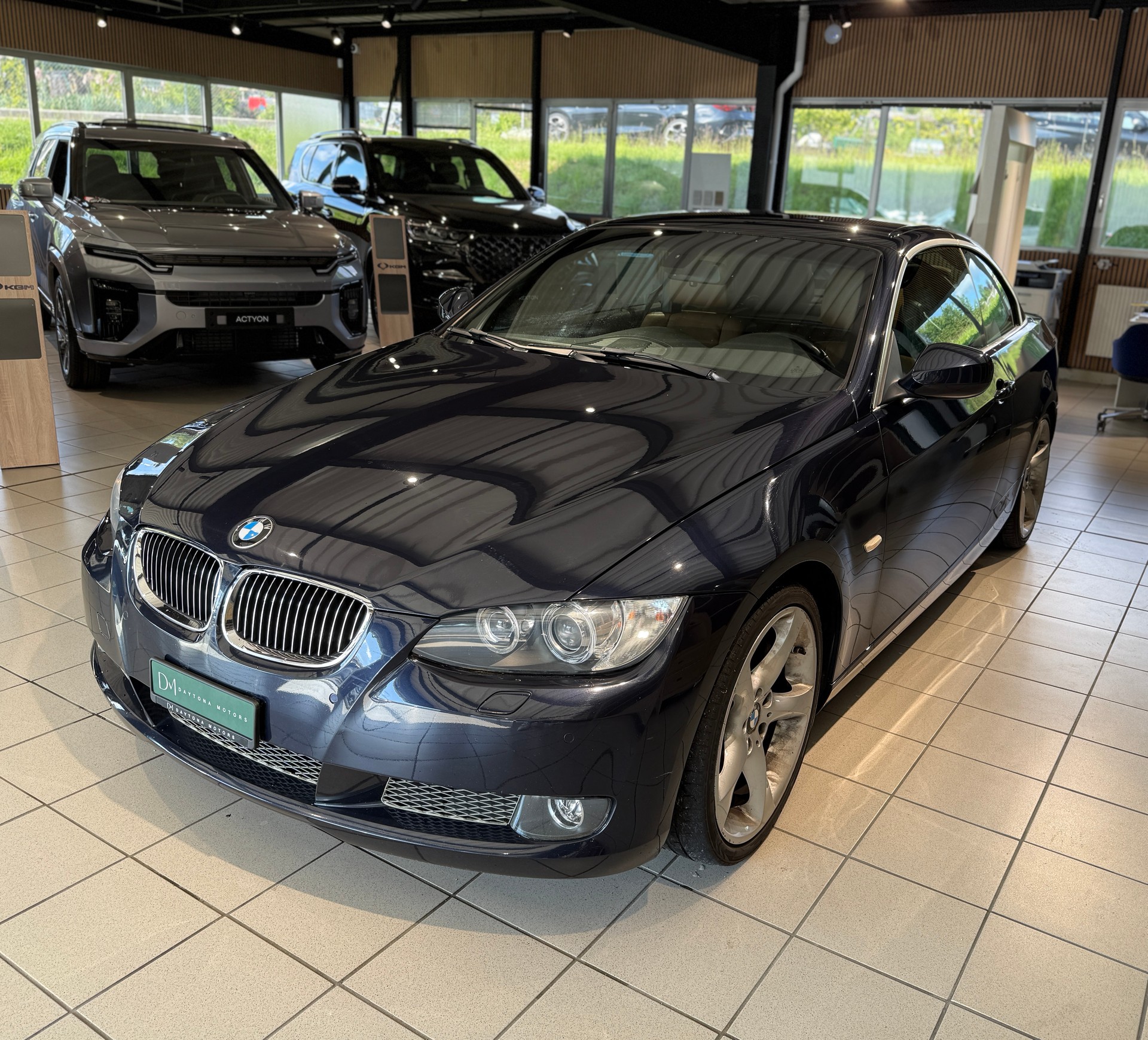 BMW 335i Cabriolet DSG-image-0