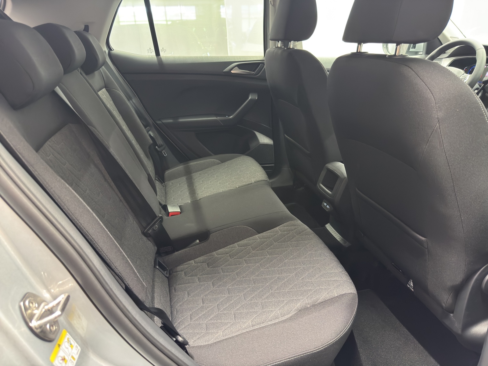 VW T-Cross 1.0 TSI 115 United DSG-image-9