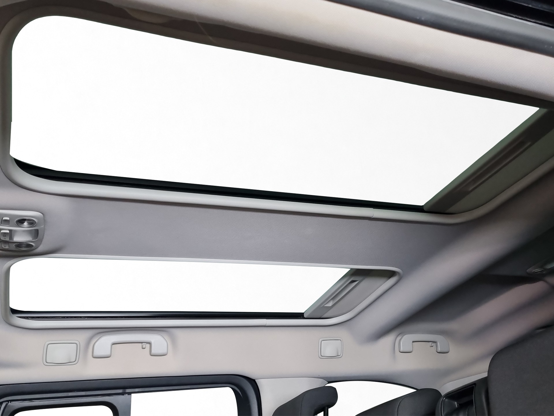 PEUGEOT Traveller 1.5 BlueHDi 120 Active S/S-image-12