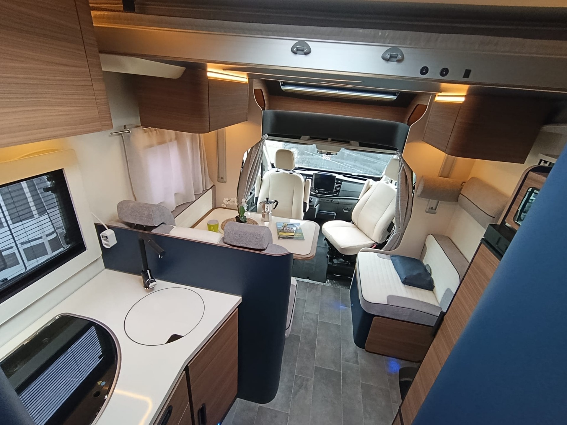 RIMOR Sailer 95 ***Premium-Ausstattung zum unschlagbaren Preis***Automat 165PS *5 Plätzer *Bordcomputer *Rückfahrkamera *Navigation*-image-13