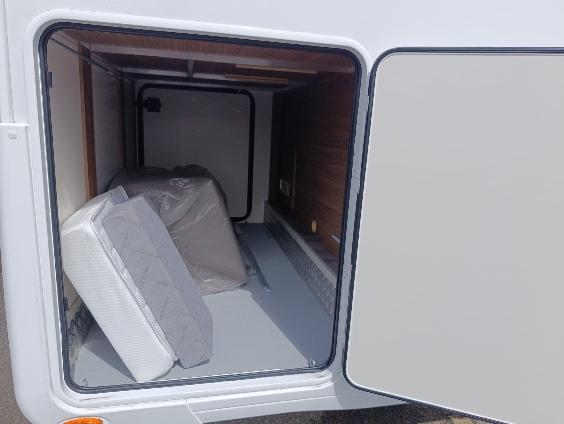 RIMOR Sailer 95 ***Premium-Ausstattung zum unschlagbaren Preis***Automat 165PS *5 Plätzer *Bordcomputer *Rückfahrkamera *Navigation*-image-9