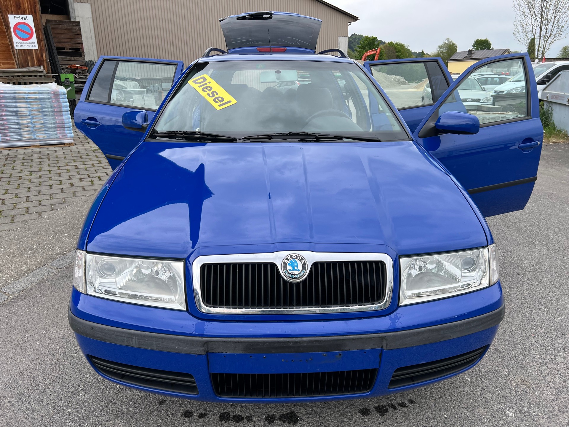 SKODA Octavia 1.9 TDI Elegance 4x4-image-5