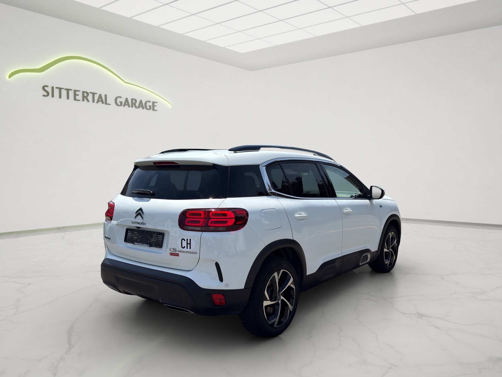 CITROEN C5 Aircross 1.6 PHEV Swiss Edition-image-4