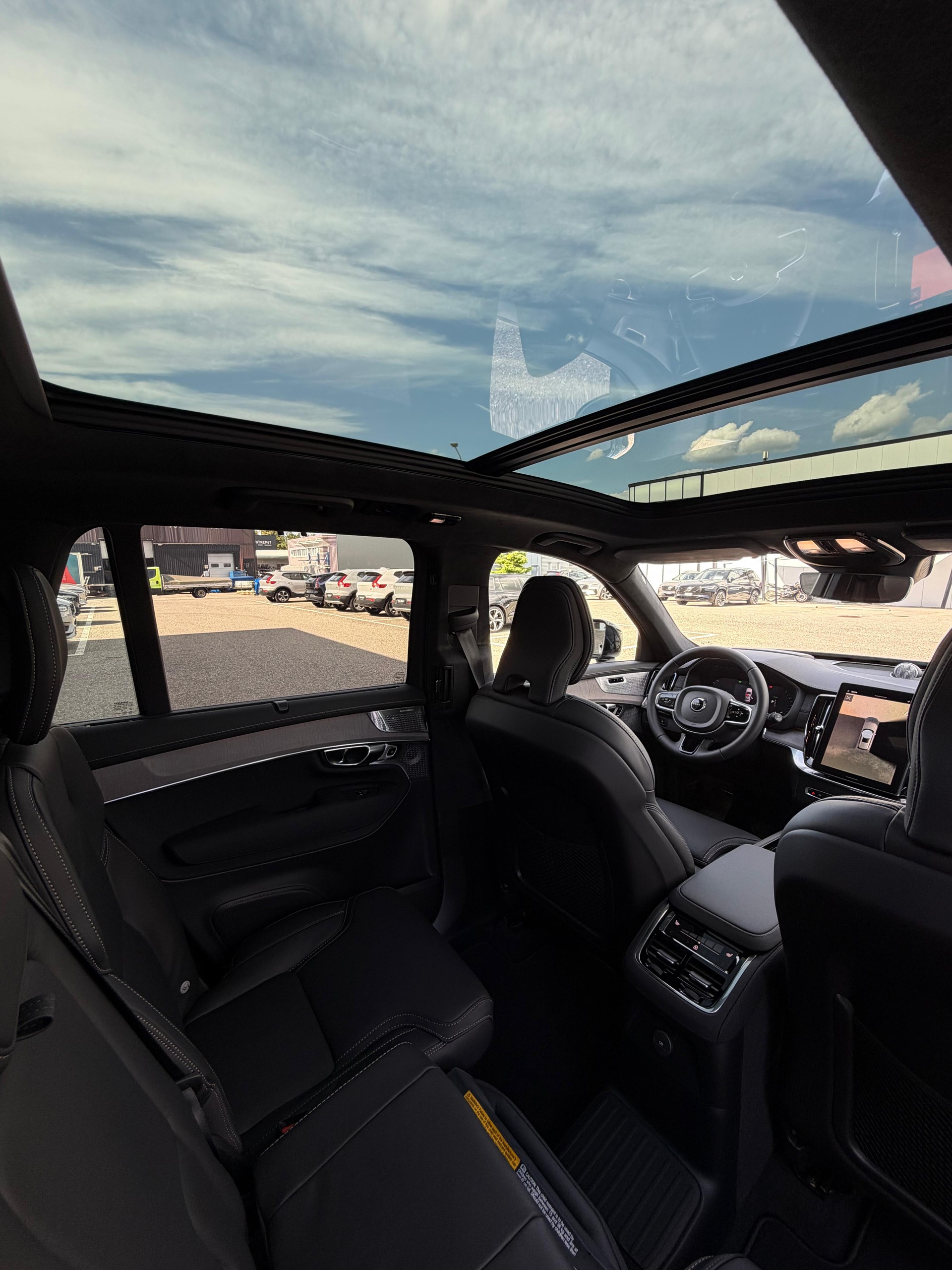 VOLVO XC90 2.0 T8 TE XCLUSIVE Edition Bright eAWD-image-17