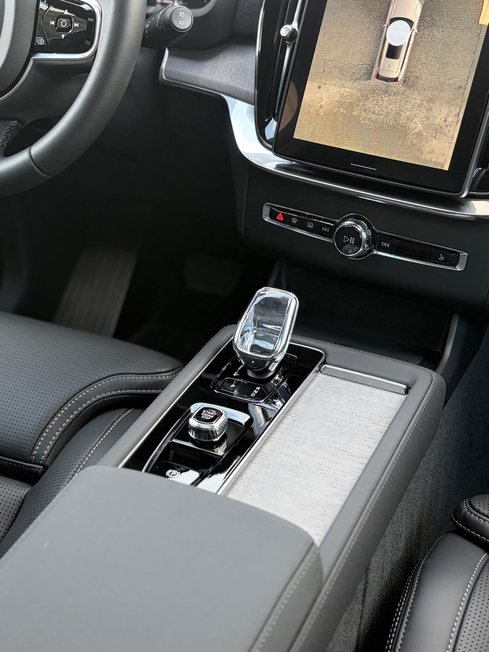 VOLVO XC90 2.0 T8 TE XCLUSIVE Edition Bright eAWD-image-9