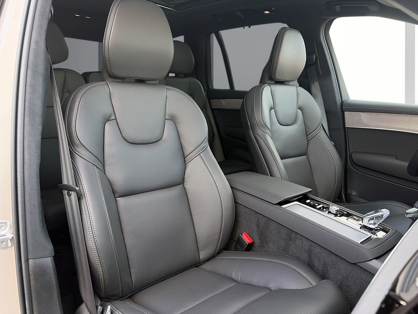 VOLVO XC90 2.0 T8 TE XCLUSIVE Edition Bright eAWD-image-14
