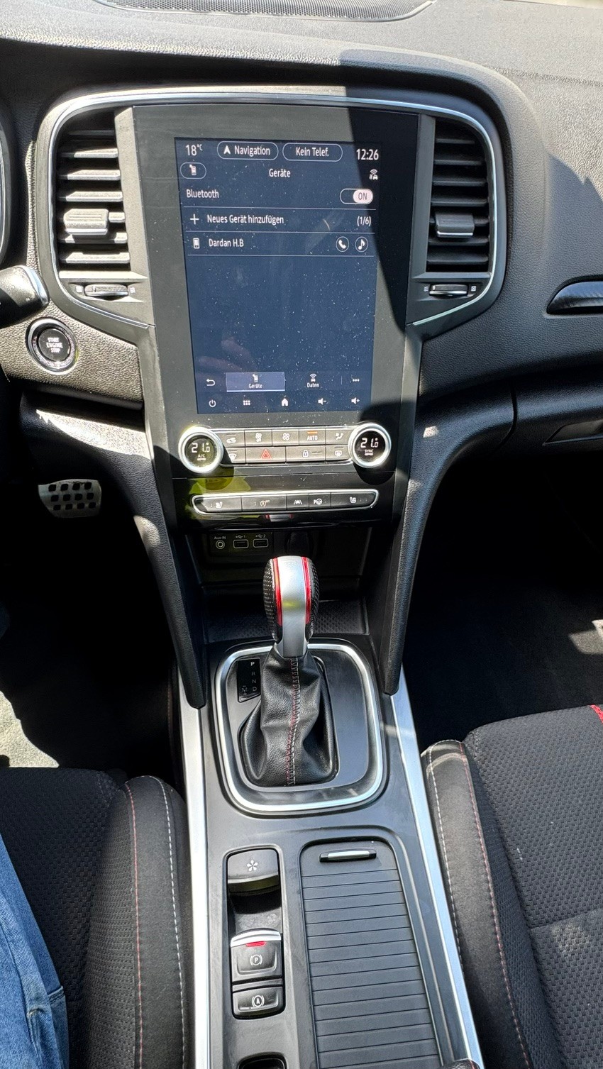 RENAULT Mégane Grandtour 1.3 16V R.S. Line EDC-image-15