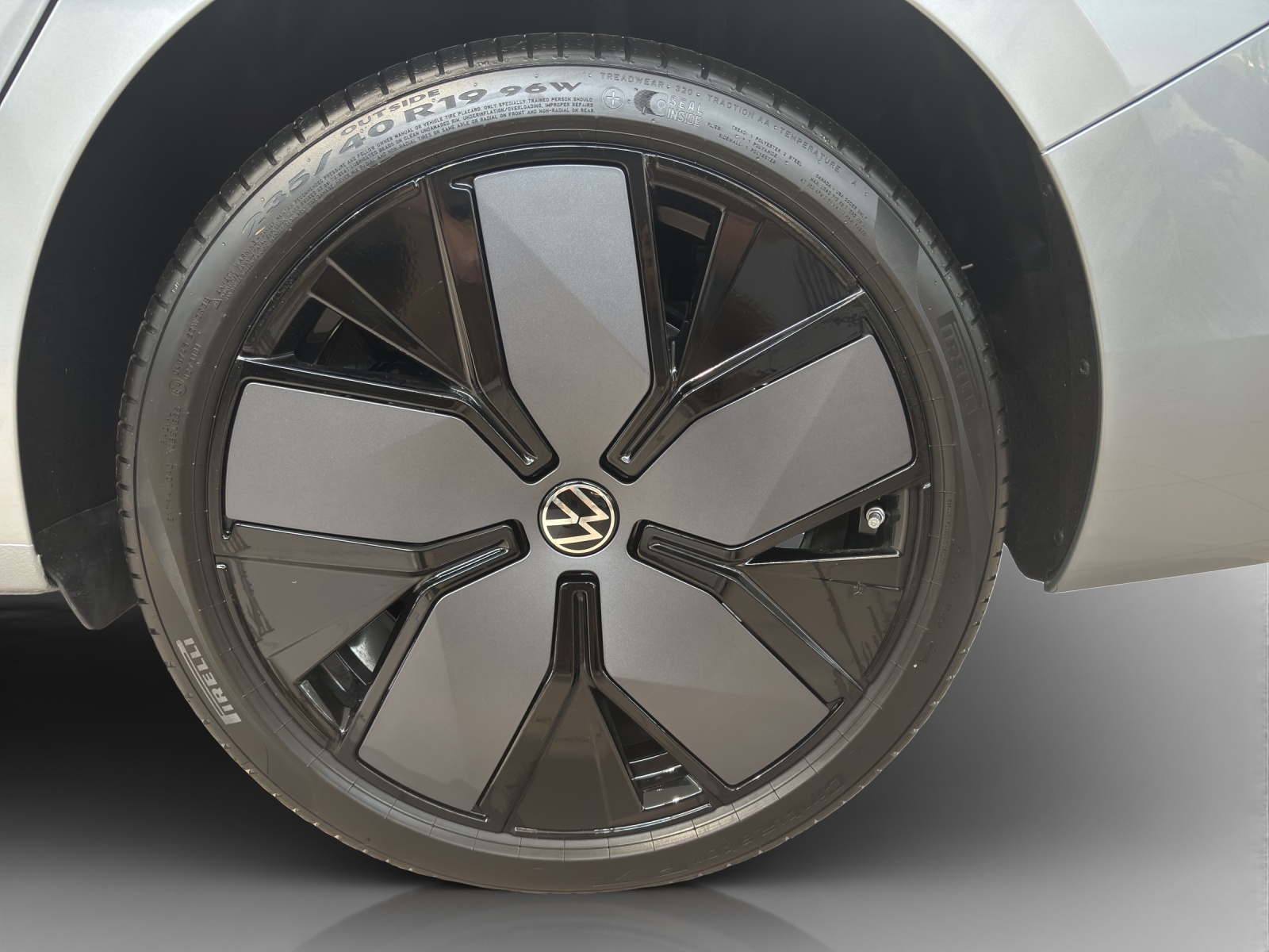 VW Passat Variant 1.5 TSI evo2 Plug-In- Hybrid R-Line DSG-image-13