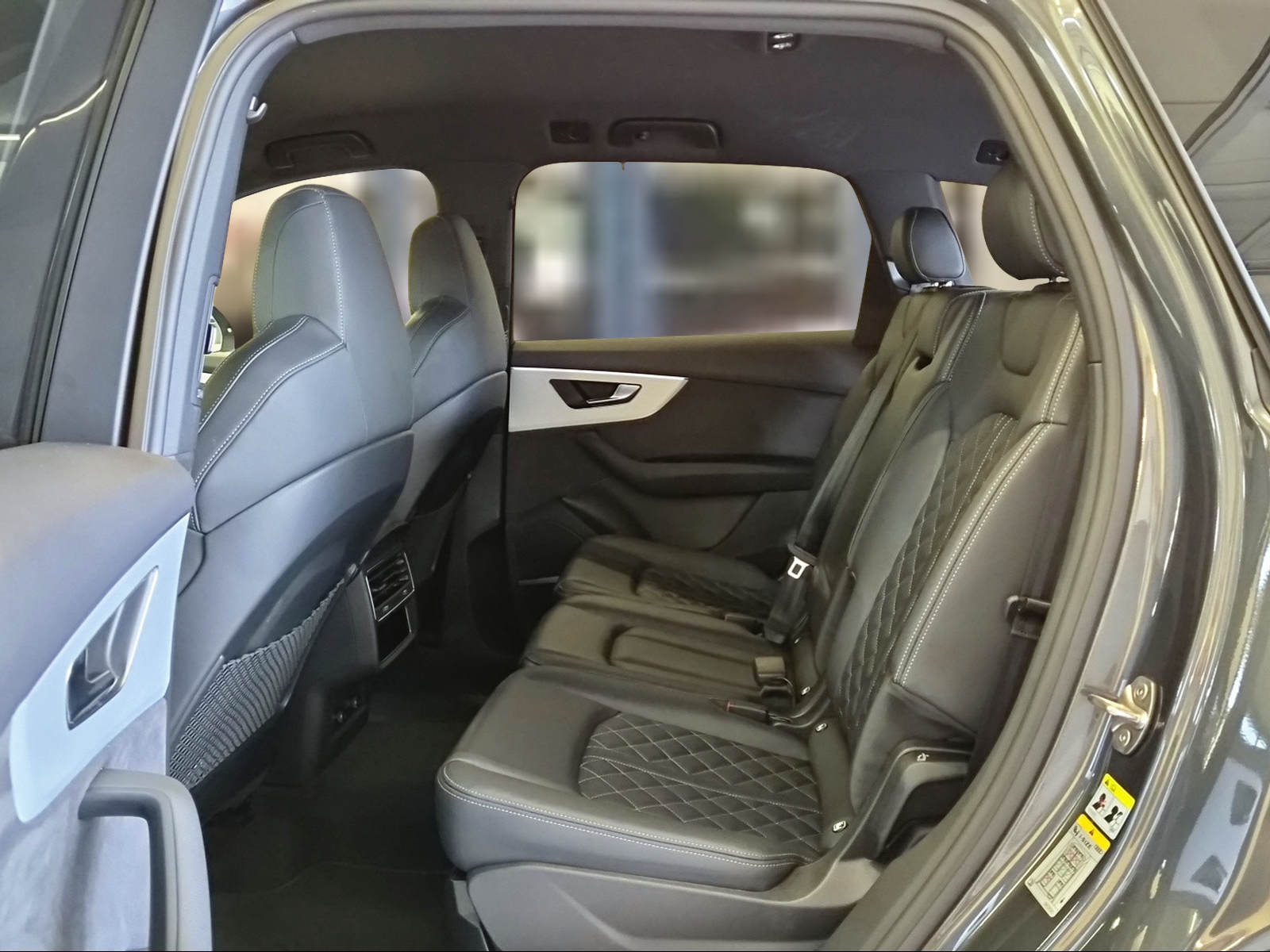 AUDI Q7 50 TDI quattro S Line tiptronic Daytonagrau Perleffekt-image-9