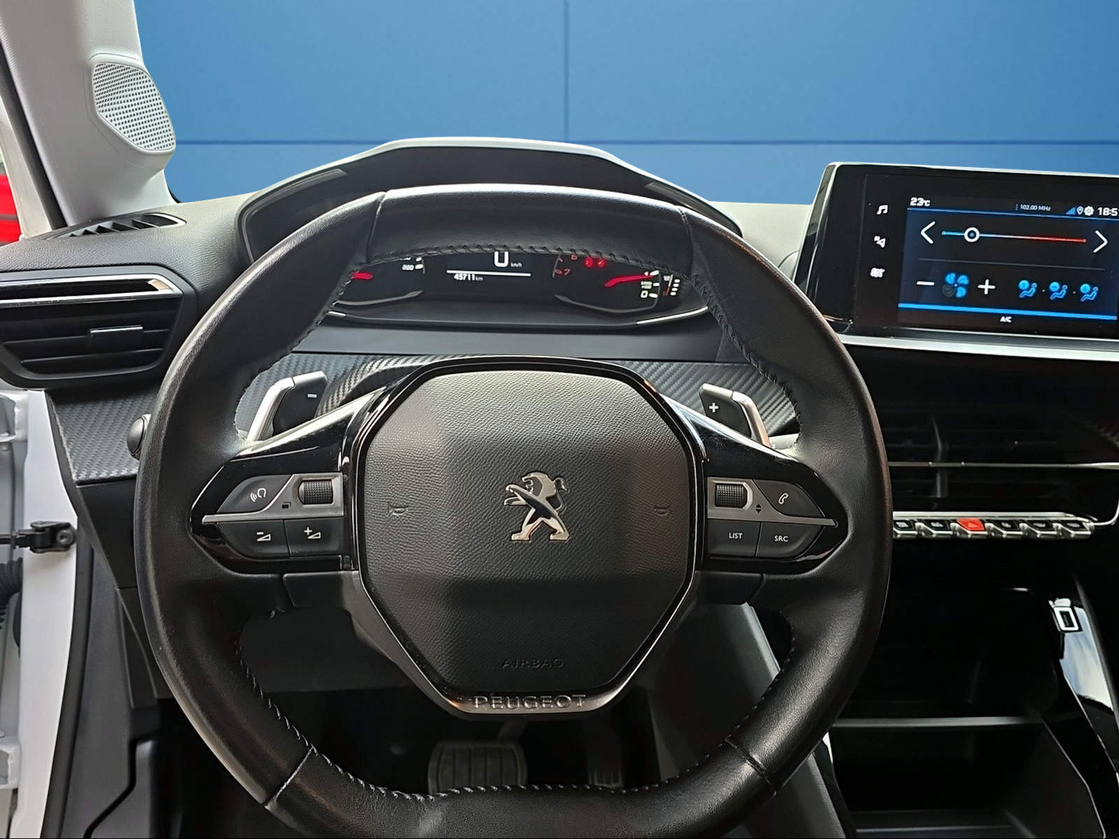 PEUGEOT 208 1.2 PureTech Active Pack EAT8-image-12