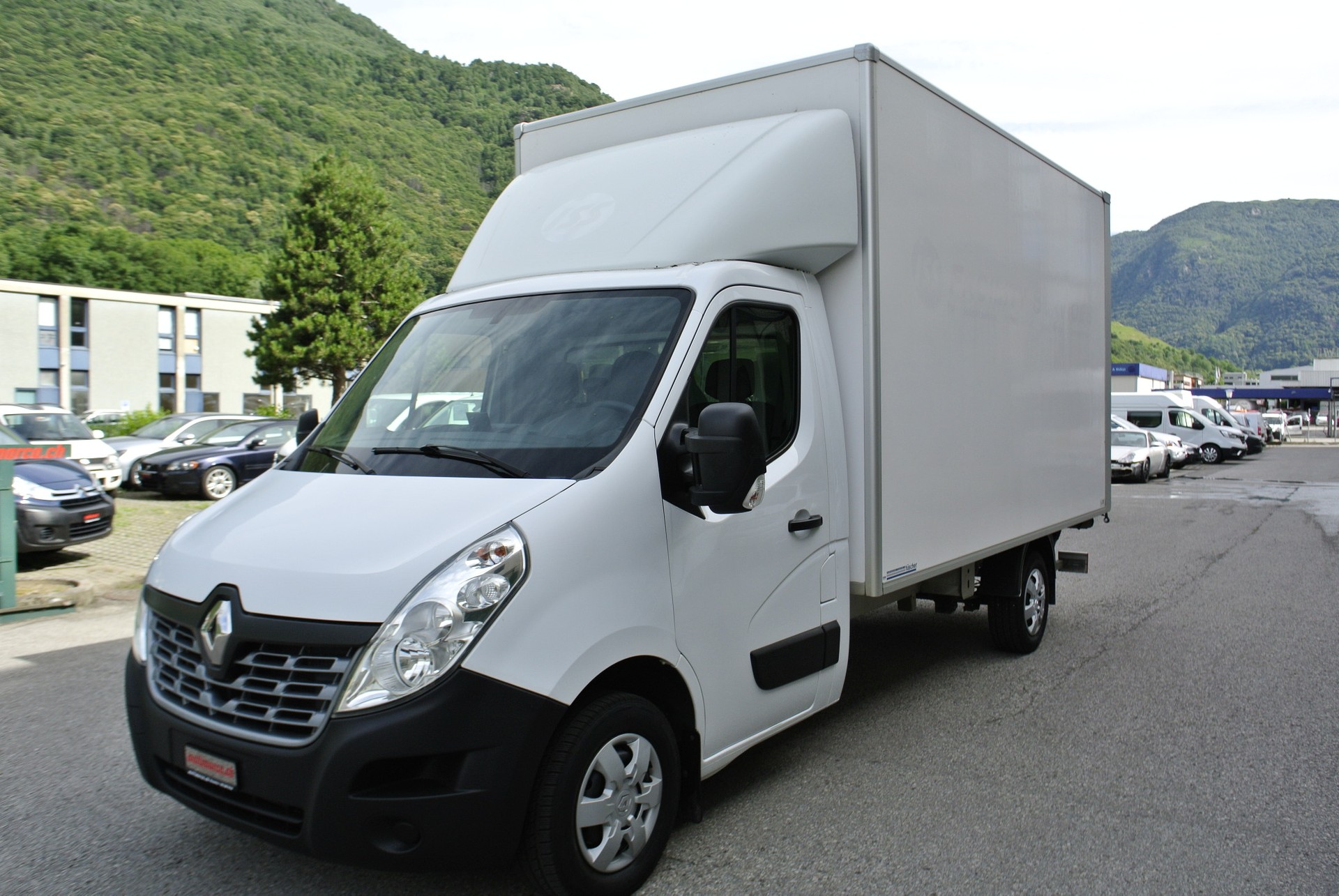 RENAULT Master T35 ENERGY 2.3dCi 145 L3-image-0